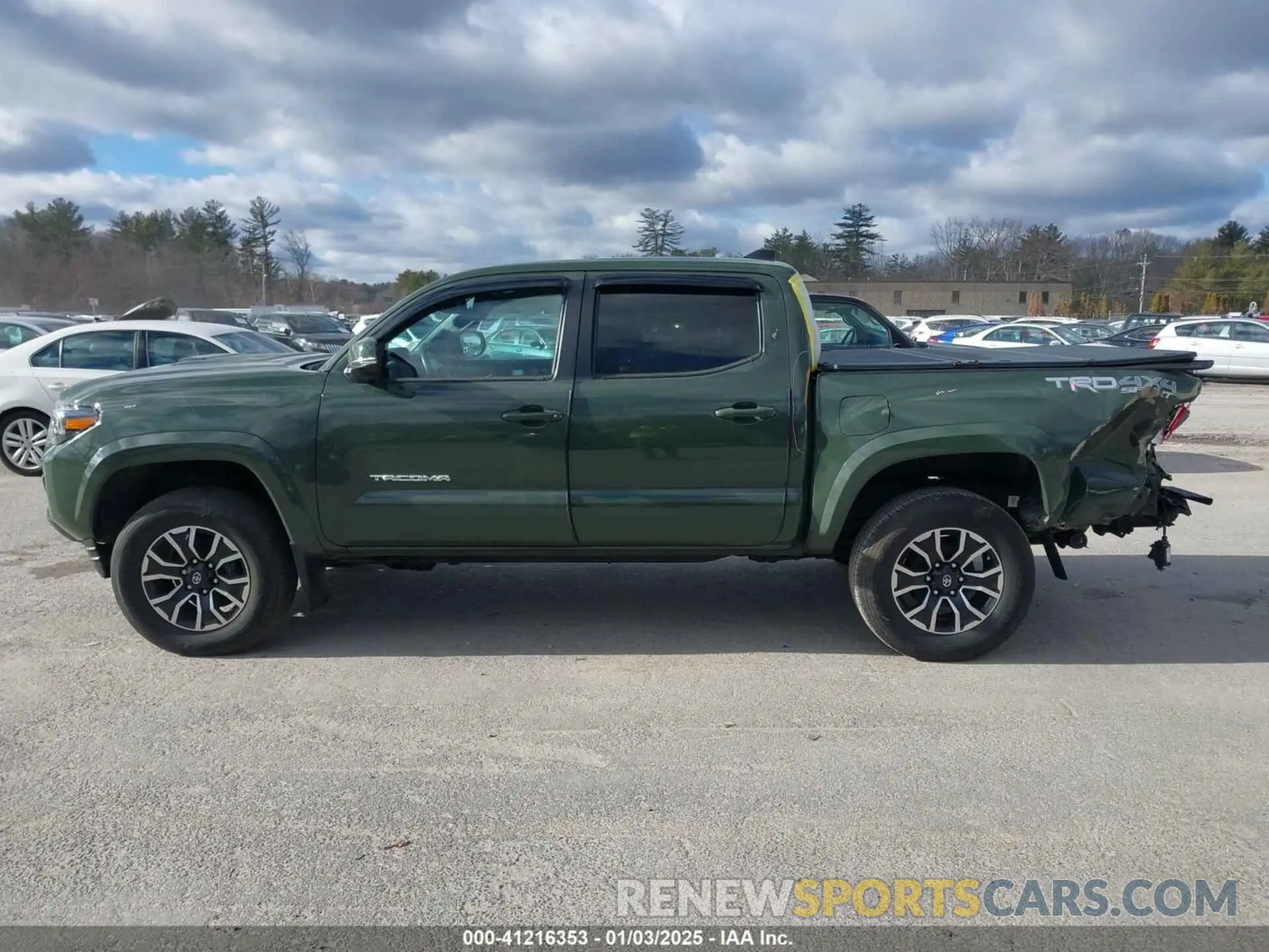 15 Photograph of a damaged car 3TMCZ5AN1MM384190 TOYOTA TACOMA 4WD 2021