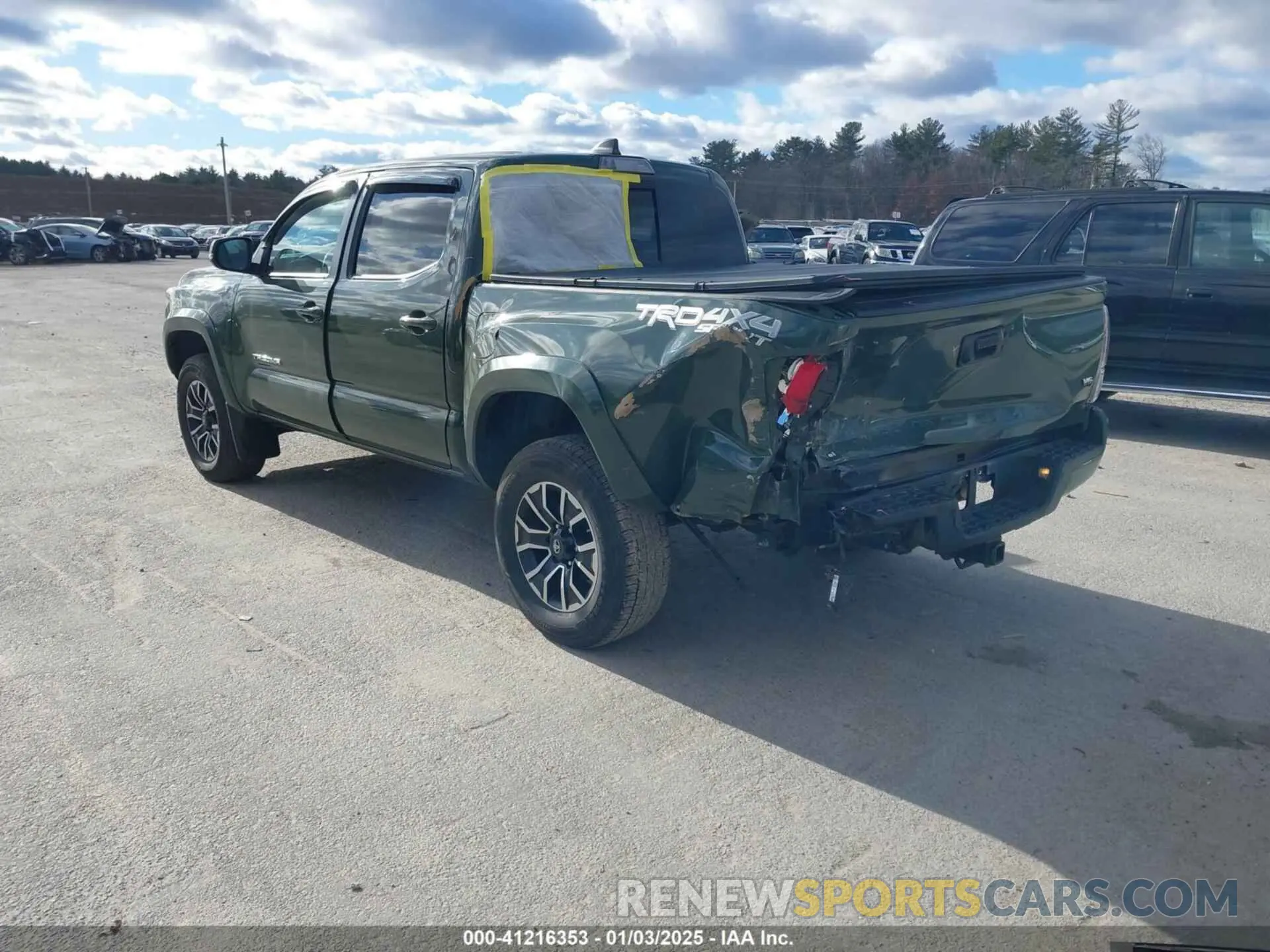 3 Photograph of a damaged car 3TMCZ5AN1MM384190 TOYOTA TACOMA 4WD 2021