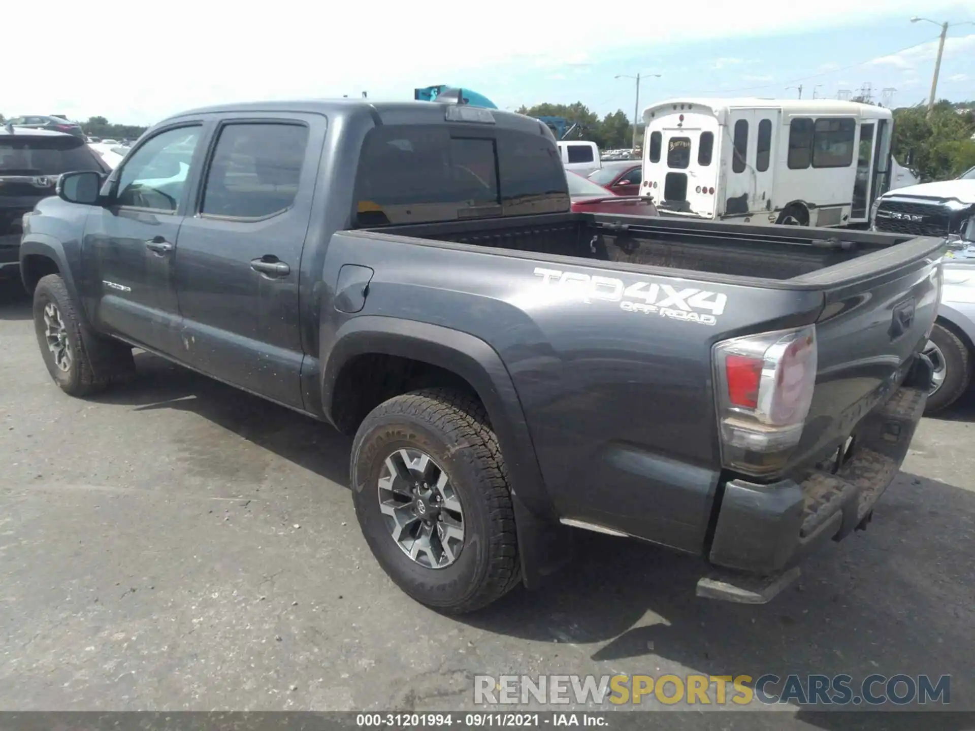 3 Photograph of a damaged car 3TMCZ5AN3MM371490 TOYOTA TACOMA 4WD 2021