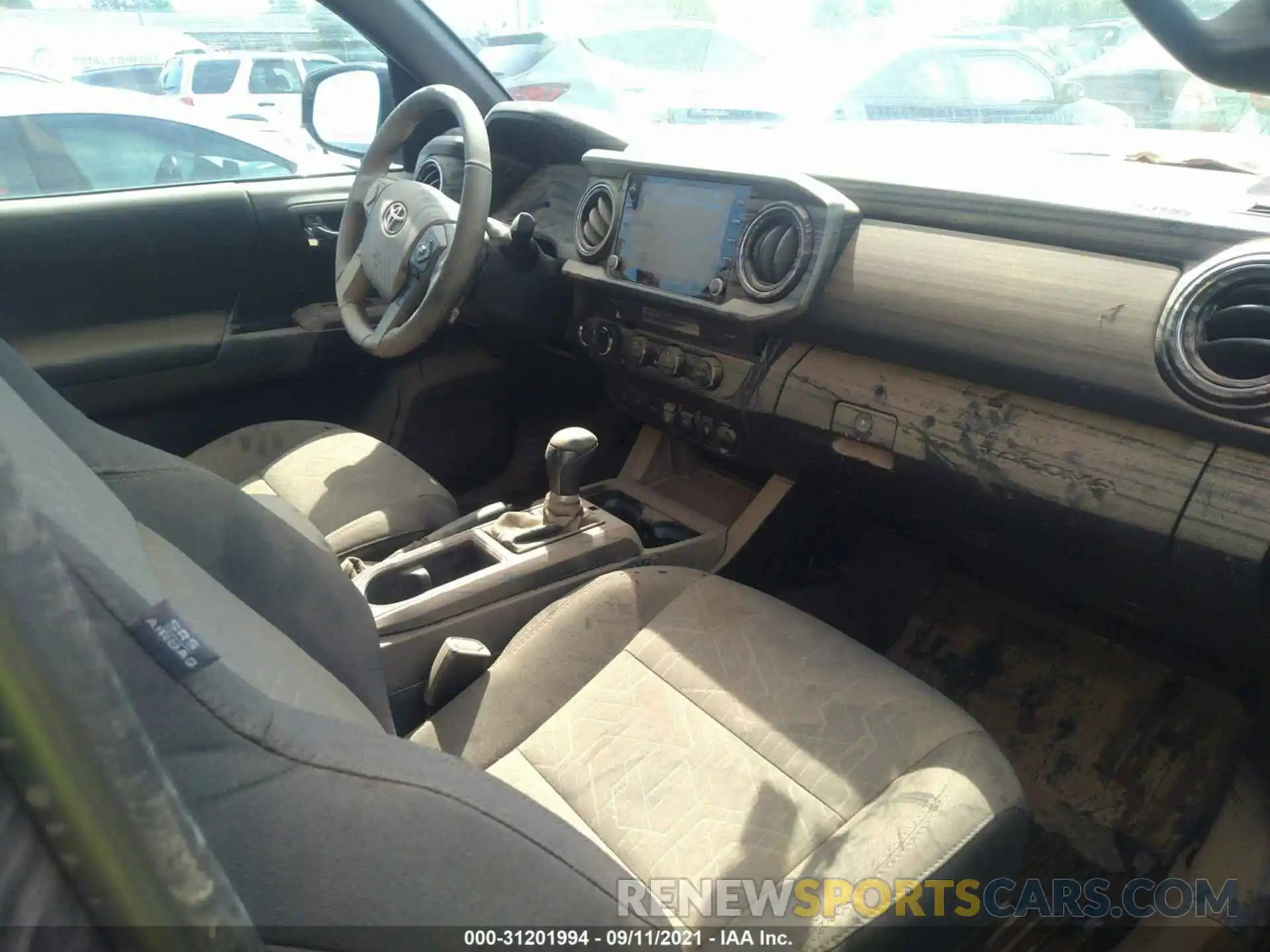 5 Photograph of a damaged car 3TMCZ5AN3MM371490 TOYOTA TACOMA 4WD 2021