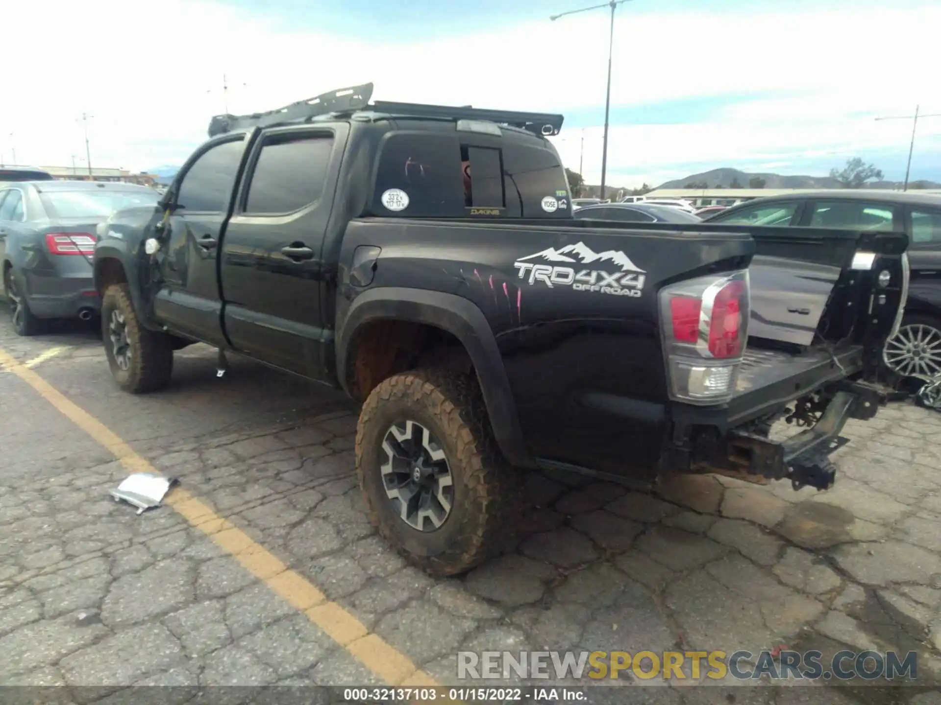 3 Photograph of a damaged car 3TMCZ5AN3MM395983 TOYOTA TACOMA 4WD 2021