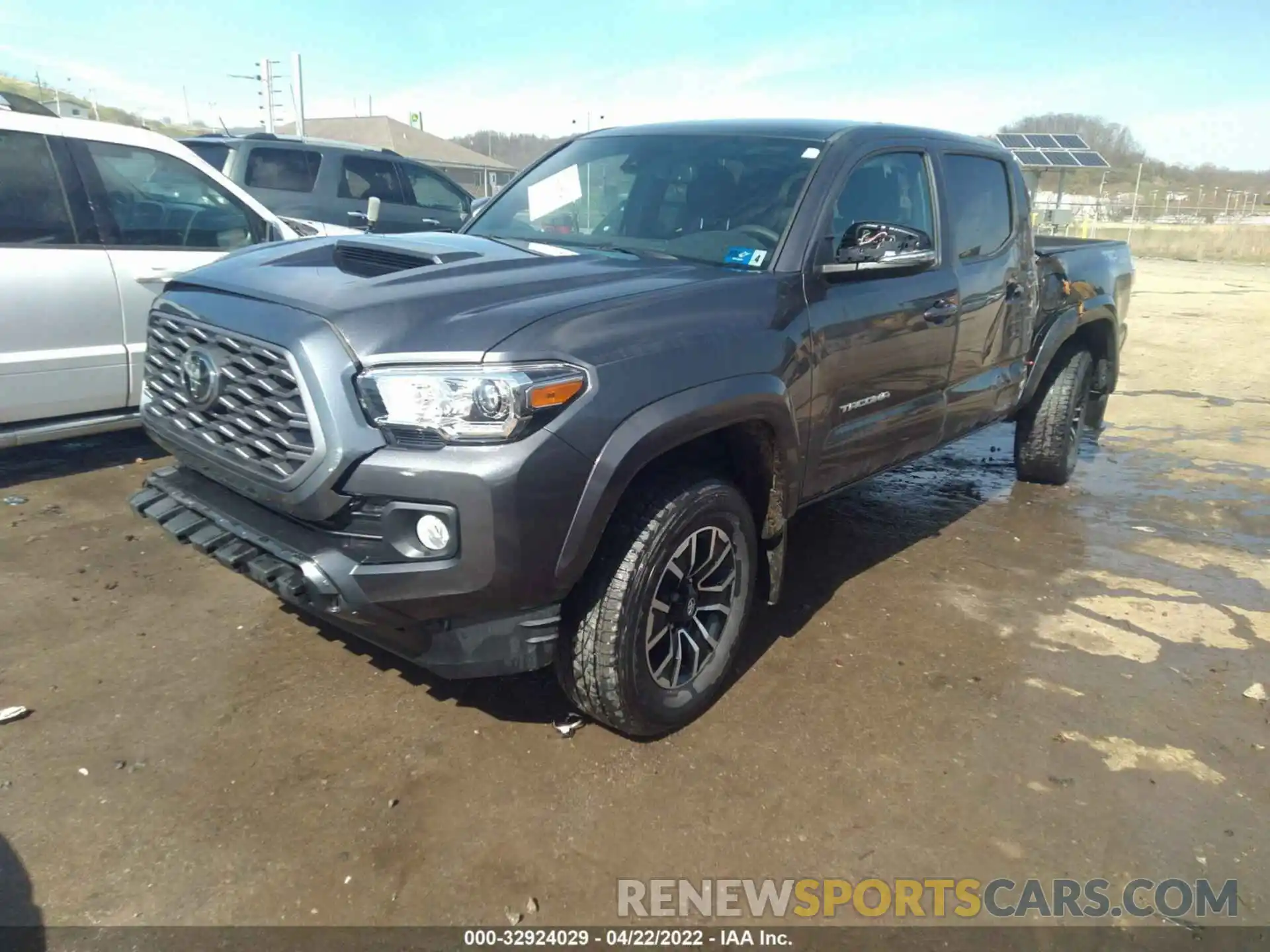 2 Photograph of a damaged car 3TMCZ5AN4MM412810 TOYOTA TACOMA 4WD 2021