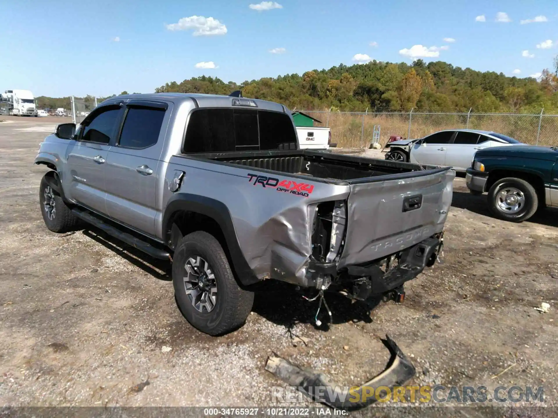 3 Photograph of a damaged car 3TMCZ5AN6MM437417 TOYOTA TACOMA 4WD 2021