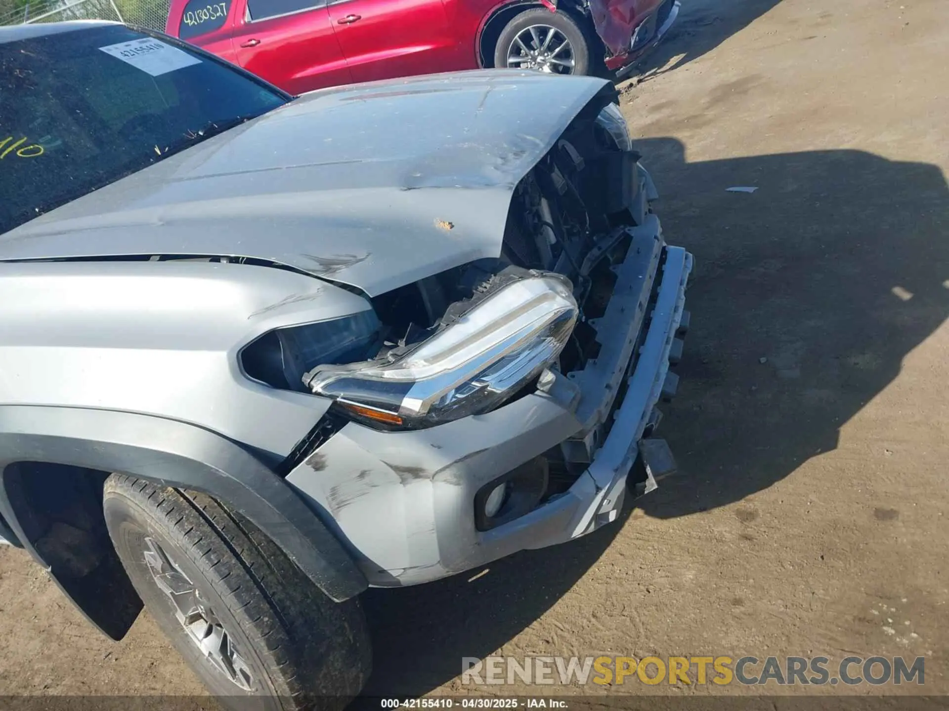 6 Photograph of a damaged car 3TMCZ5AN7MM373405 TOYOTA TACOMA 4WD 2021