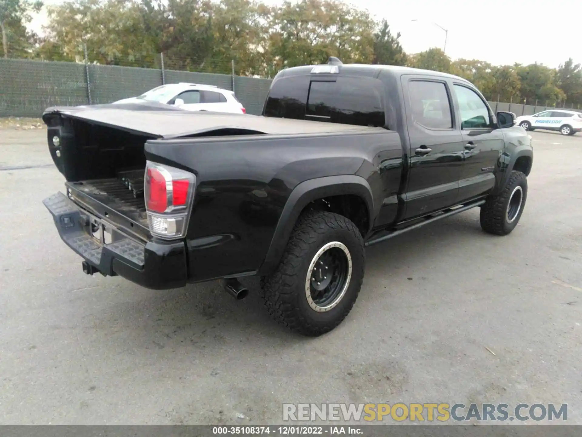 4 Photograph of a damaged car 3TMDZ5BN1MM102651 TOYOTA TACOMA 4WD 2021