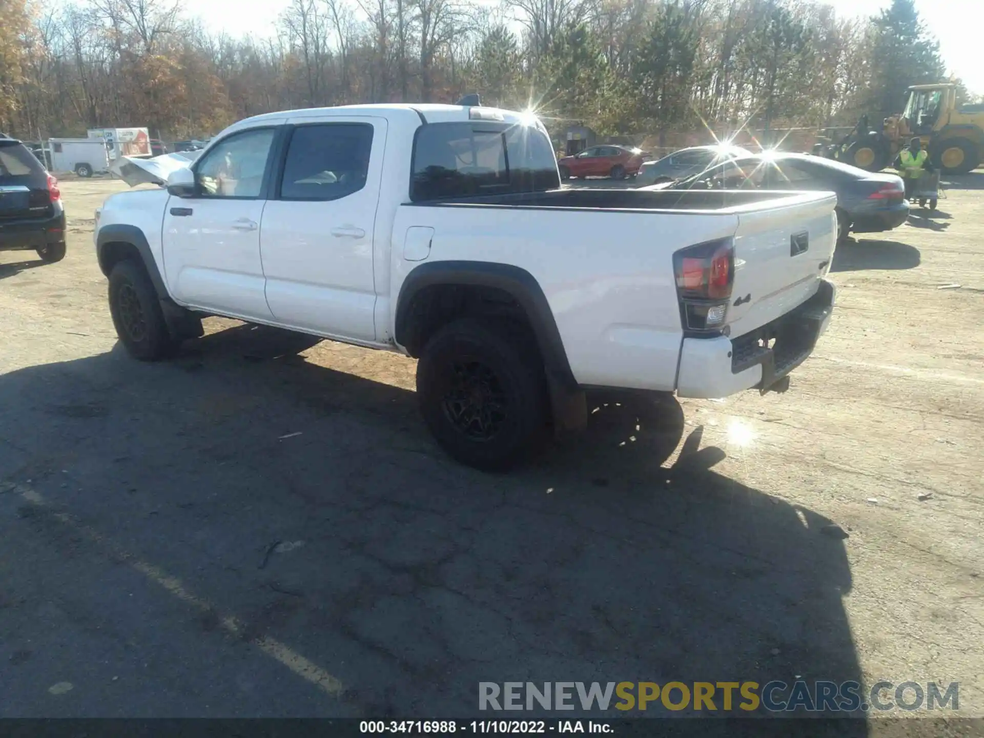 3 Photograph of a damaged car 3TYCZ5AN3MT039148 TOYOTA TACOMA 4WD 2021