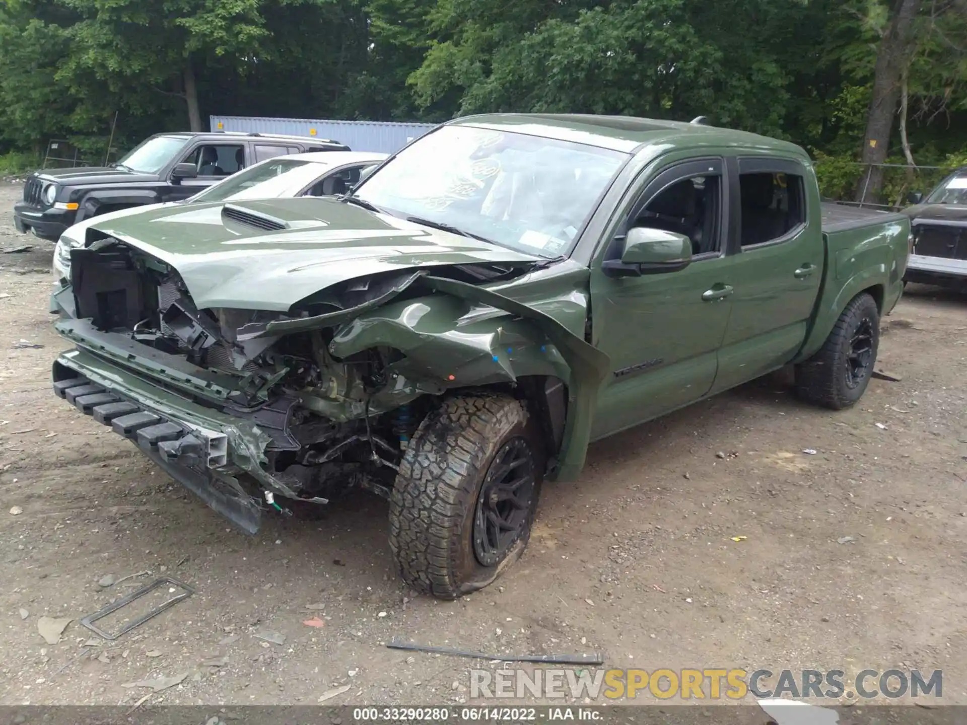 2 Photograph of a damaged car 3TYCZ5AN5MT009438 TOYOTA TACOMA 4WD 2021