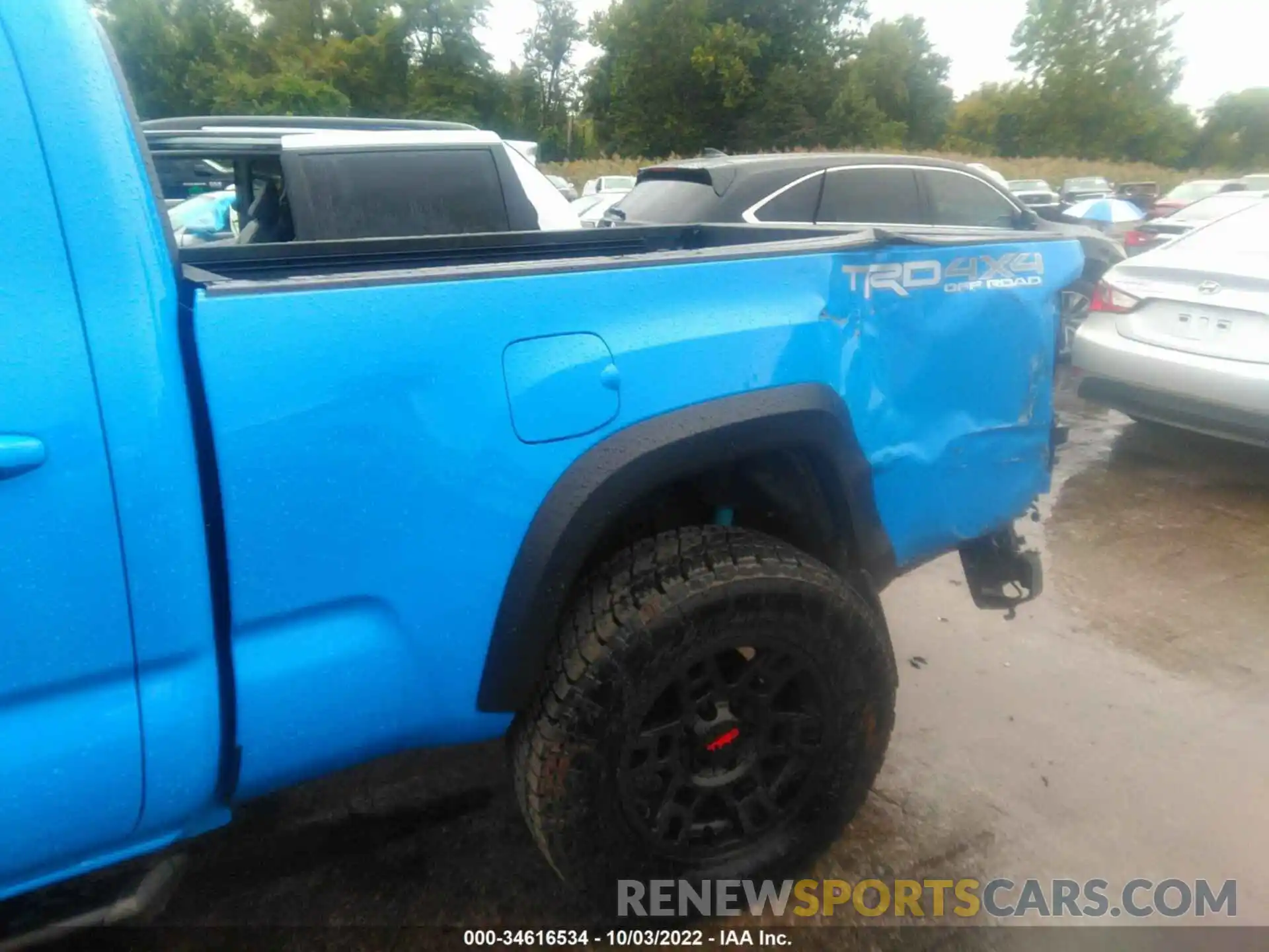 6 Photograph of a damaged car 3TYDZ5BN3MT004015 TOYOTA TACOMA 4WD 2021