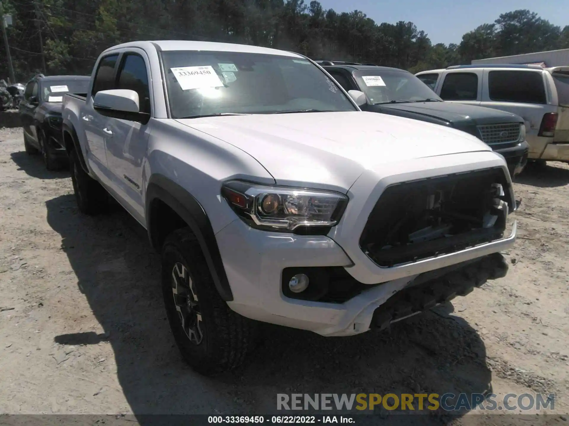 1 Photograph of a damaged car 5TFCZ5AN0MX263872 TOYOTA TACOMA 4WD 2021