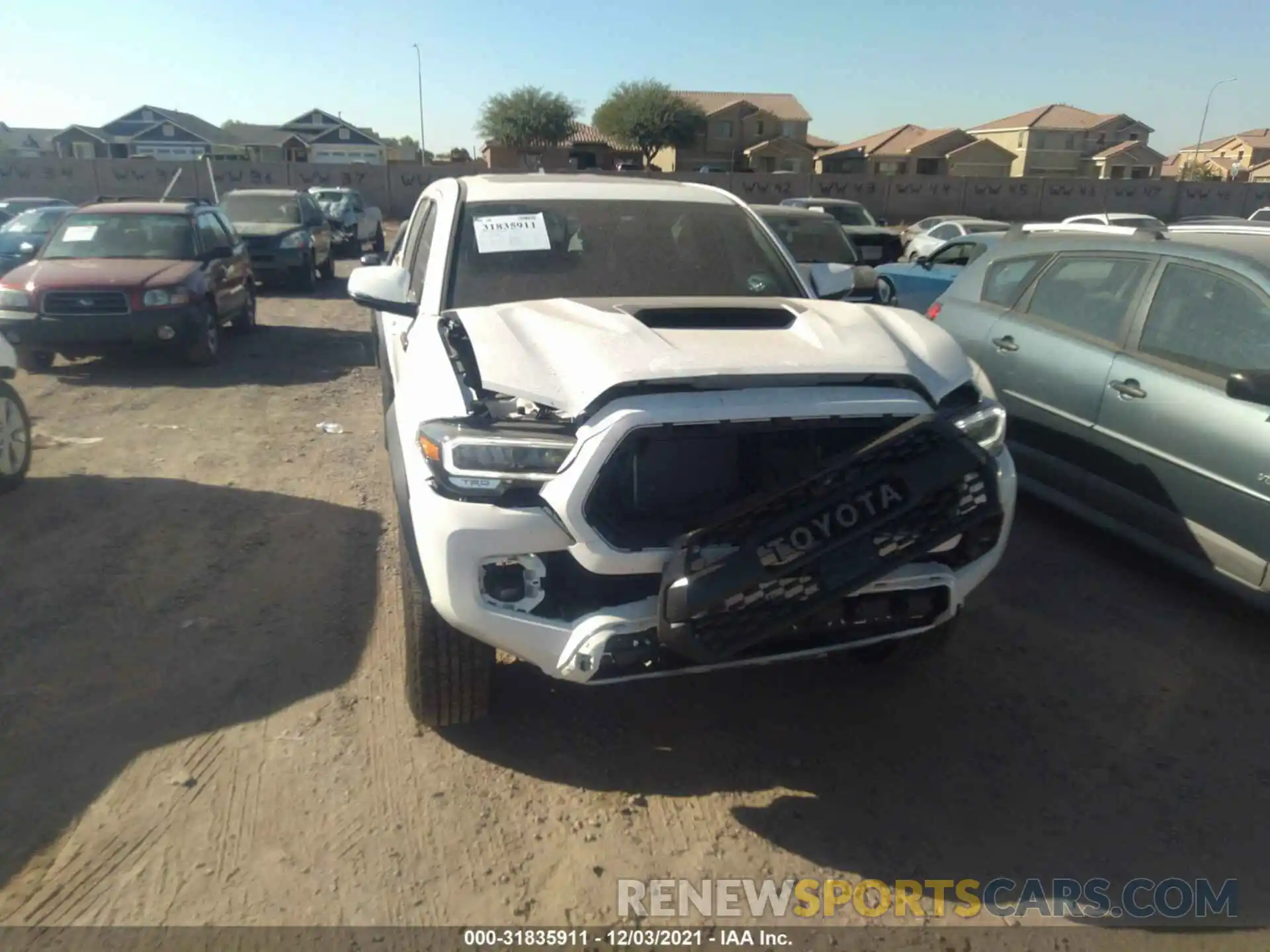 6 Photograph of a damaged car 5TFCZ5AN1MX264786 TOYOTA TACOMA 4WD 2021