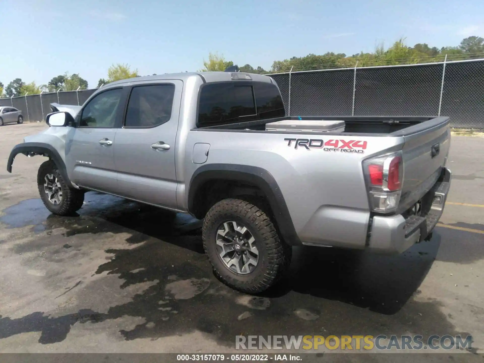 3 Photograph of a damaged car 5TFCZ5AN1MX274167 TOYOTA TACOMA 4WD 2021