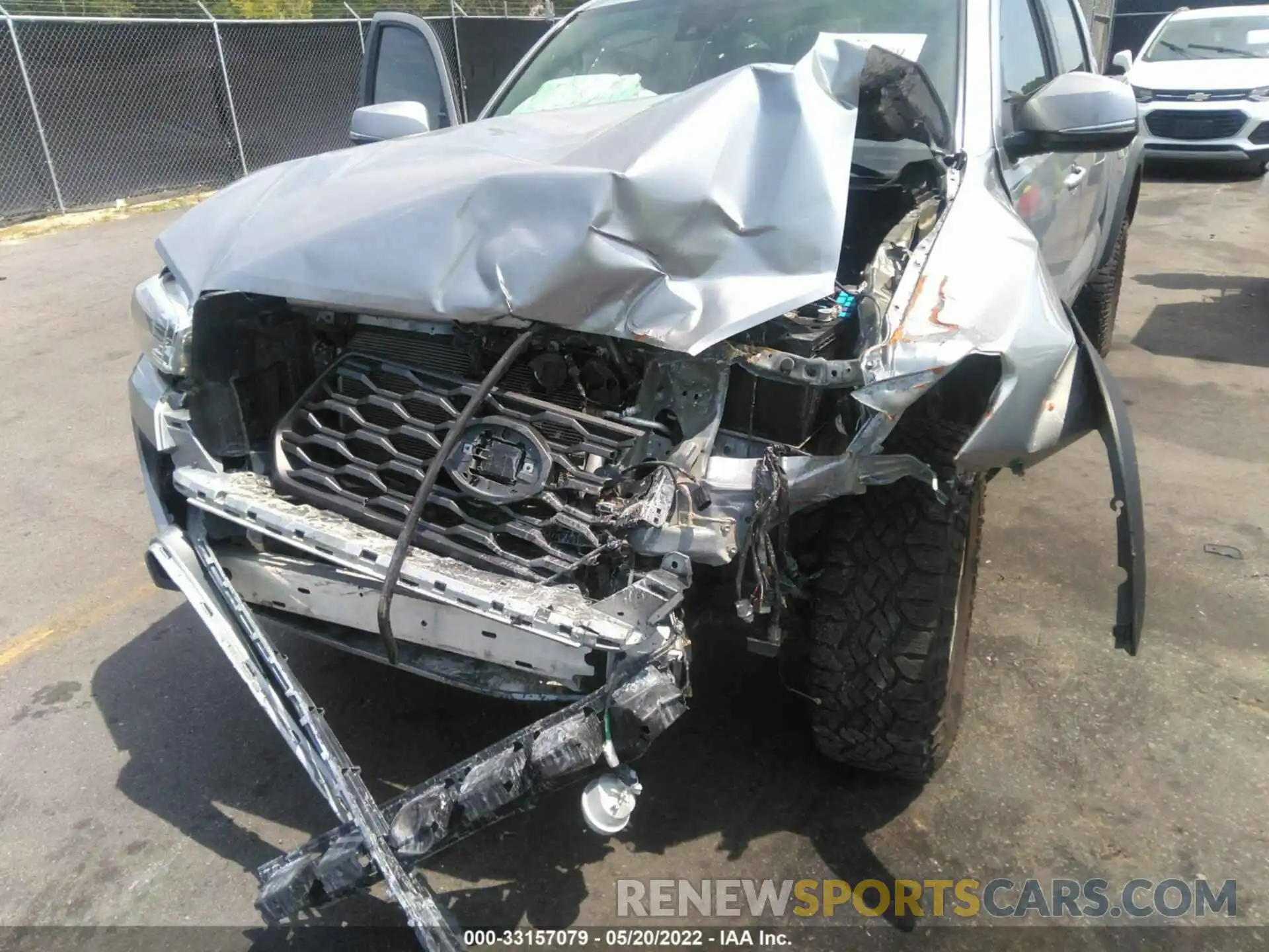 6 Photograph of a damaged car 5TFCZ5AN1MX274167 TOYOTA TACOMA 4WD 2021