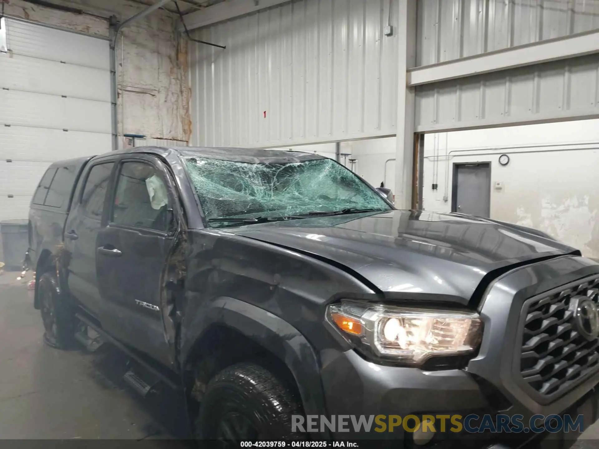 6 Photograph of a damaged car 5TFCZ5AN3MX257483 TOYOTA TACOMA 4WD 2021