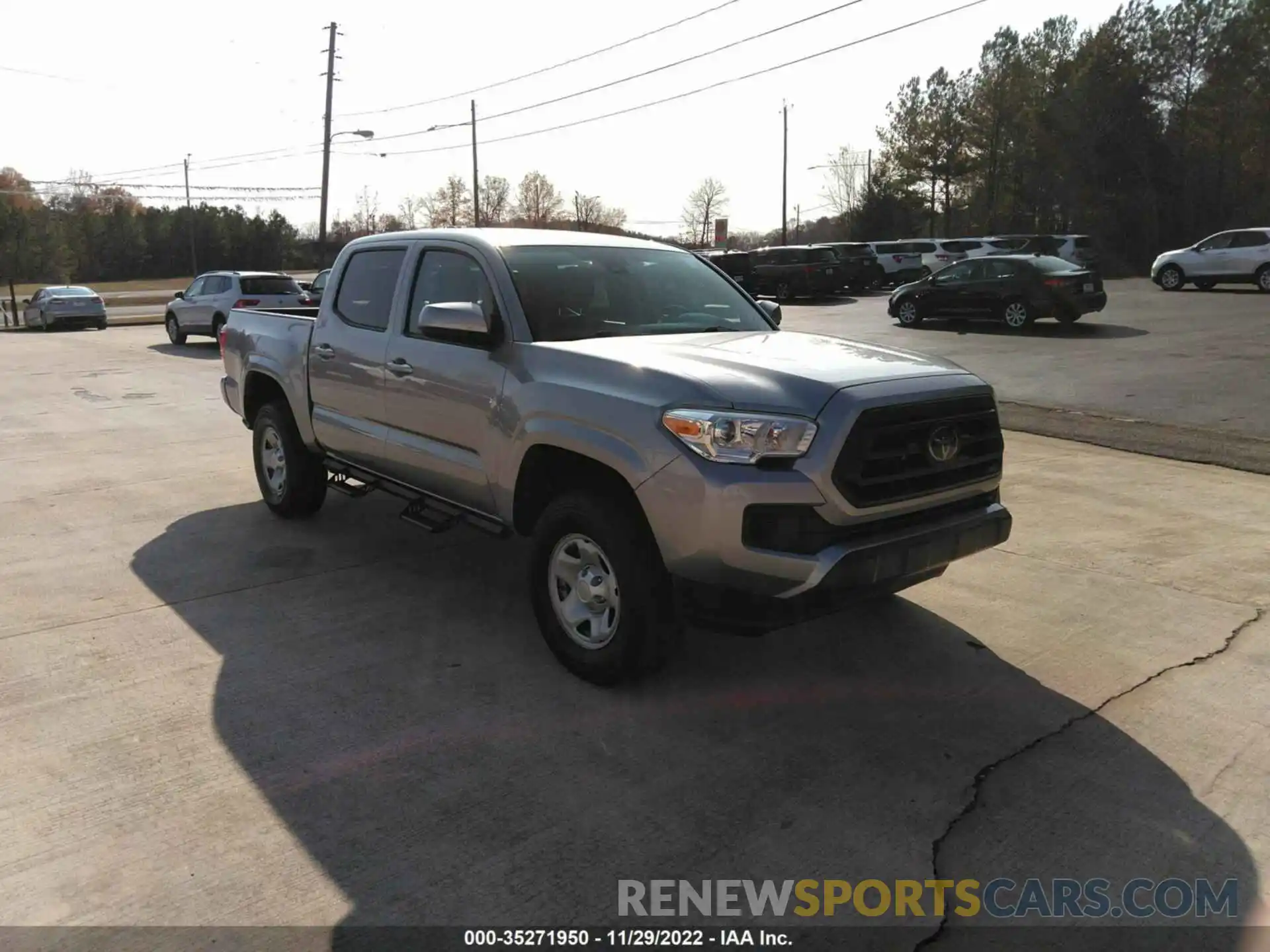 1 Photograph of a damaged car 5TFCZ5AN3MX259556 TOYOTA TACOMA 4WD 2021