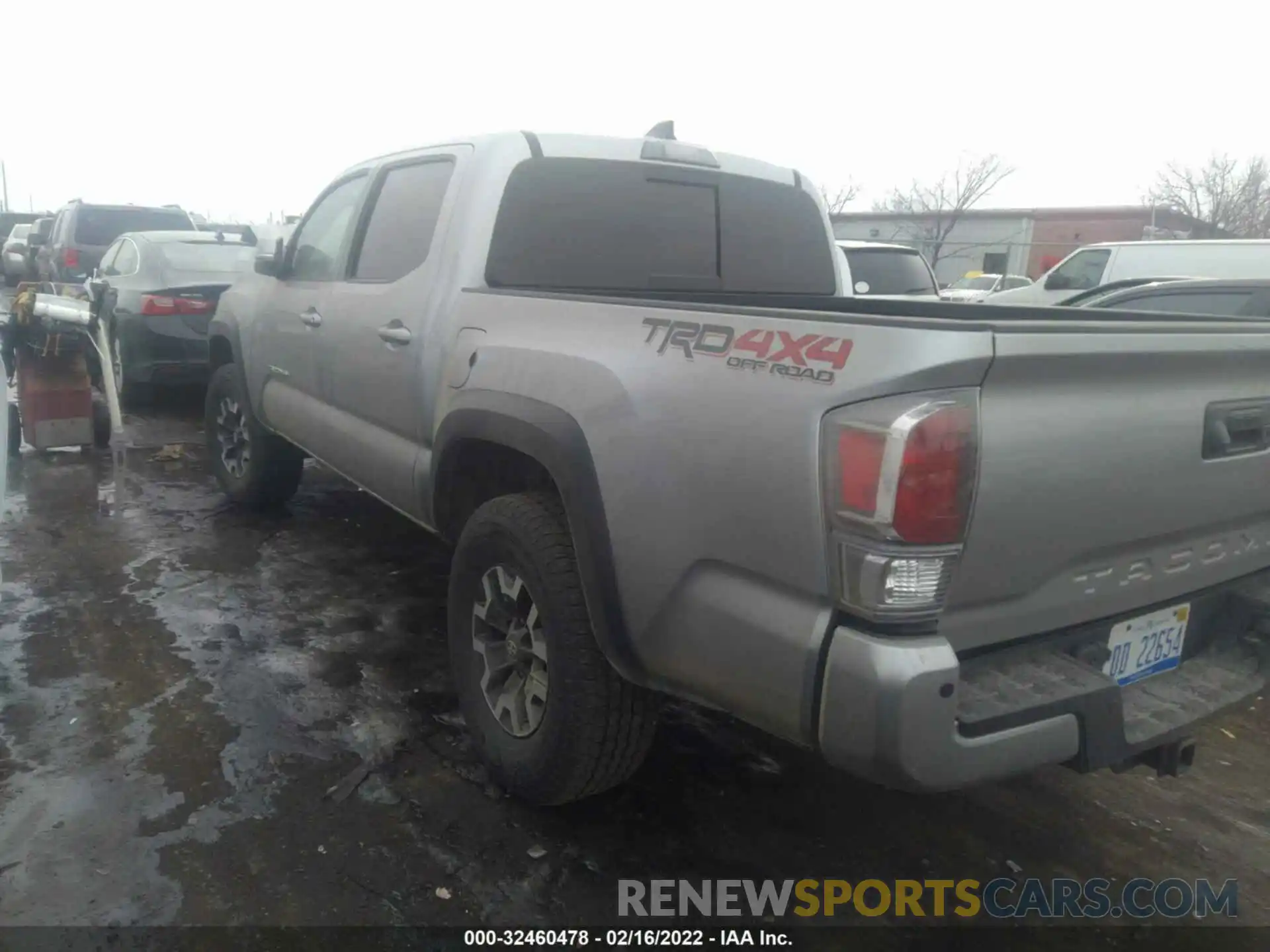 3 Photograph of a damaged car 5TFCZ5AN6MX271829 TOYOTA TACOMA 4WD 2021