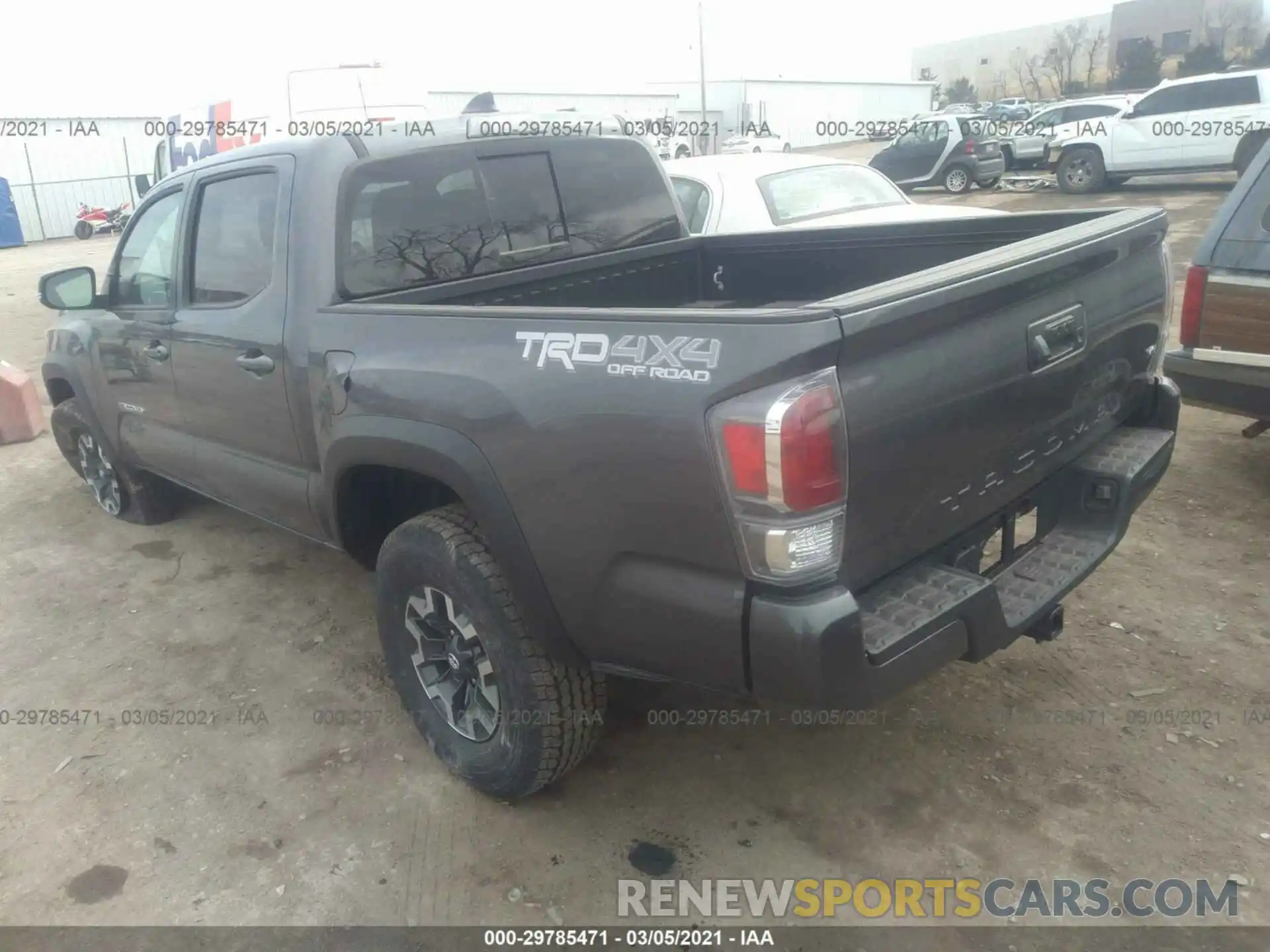 3 Photograph of a damaged car 5TFCZ5AN9MX259108 TOYOTA TACOMA 4WD 2021