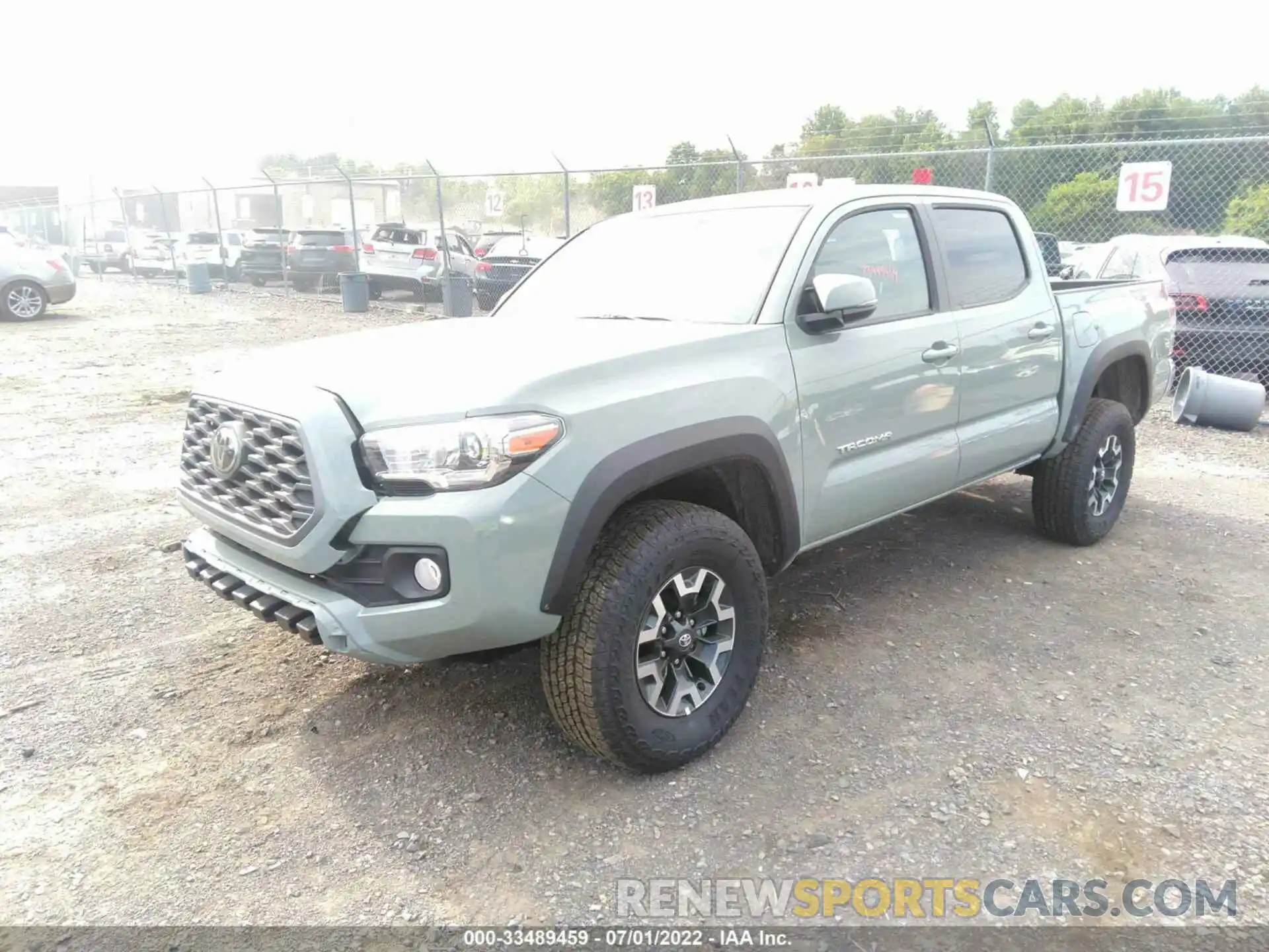 2 Photograph of a damaged car 3TMCZ5AN2NM495736 TOYOTA TACOMA 4WD 2022