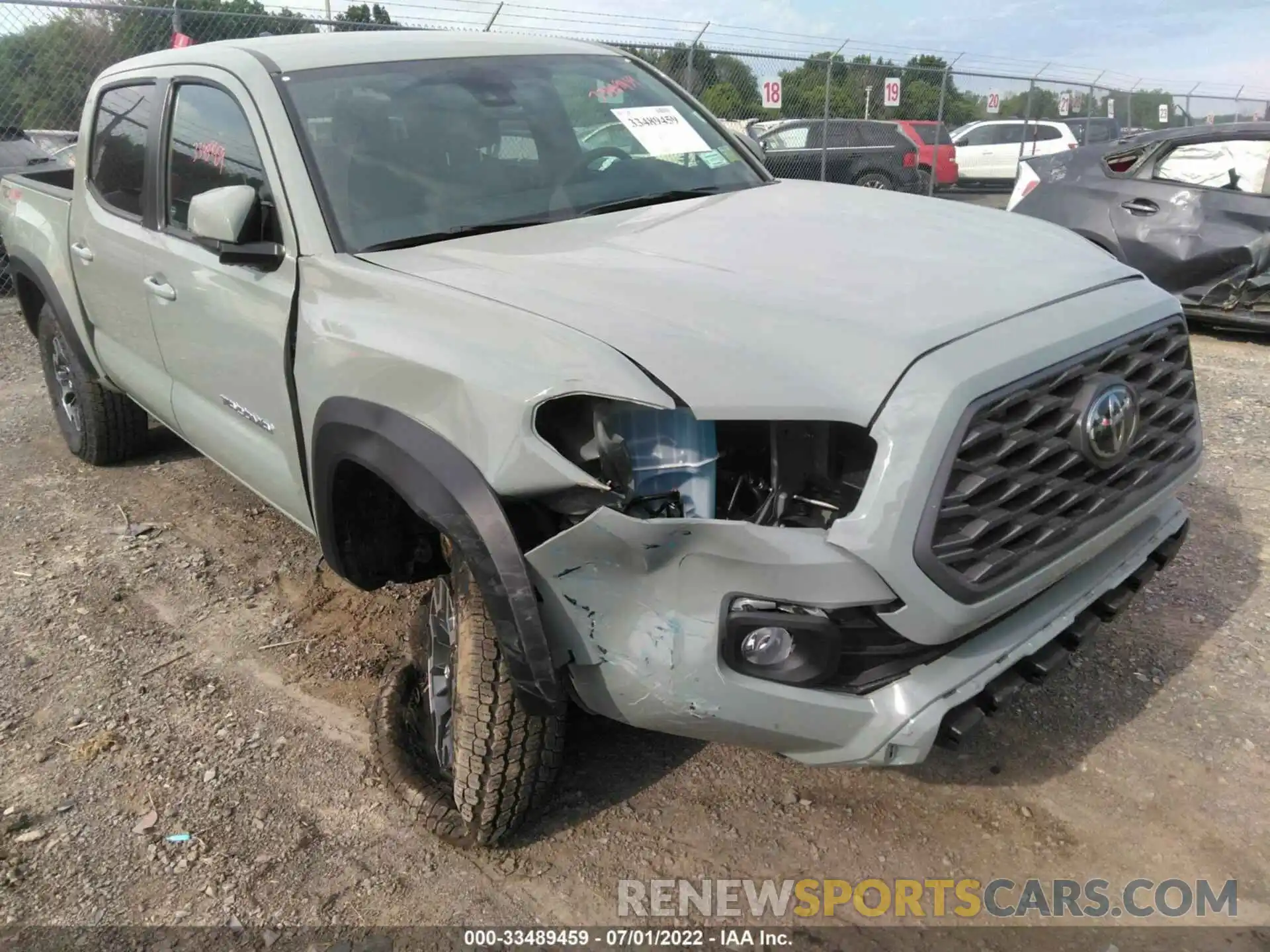 6 Photograph of a damaged car 3TMCZ5AN2NM495736 TOYOTA TACOMA 4WD 2022