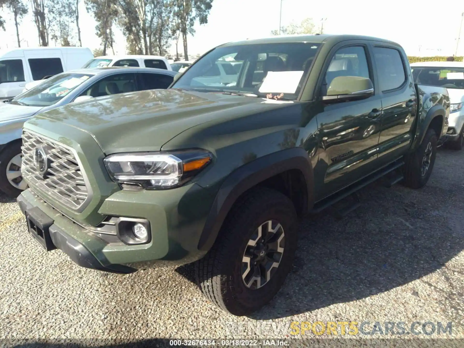 2 Photograph of a damaged car 3TMCZ5AN4NM467386 TOYOTA TACOMA 4WD 2022