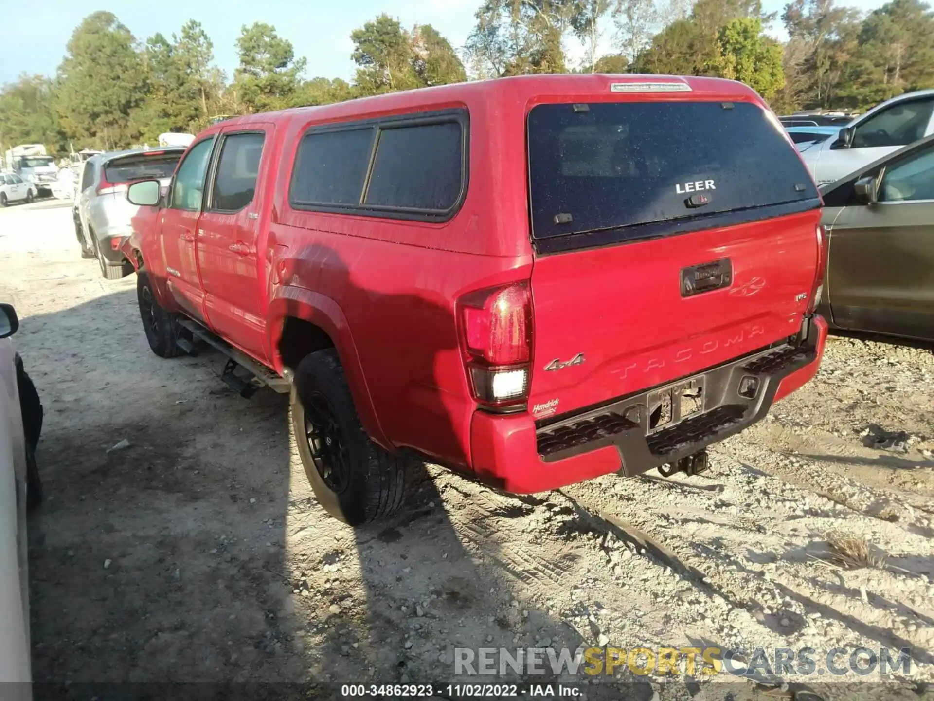 3 Photograph of a damaged car 3TMCZ5AN5NM465839 TOYOTA TACOMA 4WD 2022