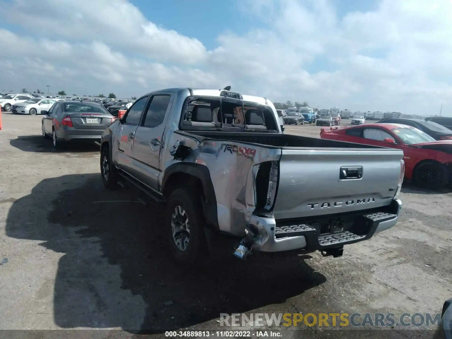 3 Photograph of a damaged car 3TMCZ5AN7NM505922 TOYOTA TACOMA 4WD 2022