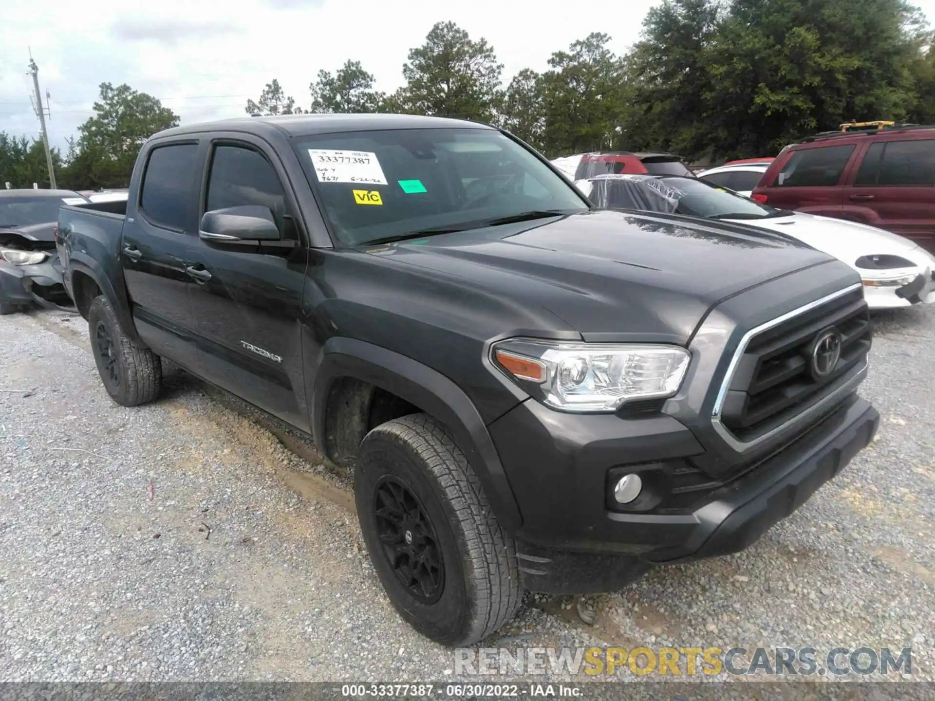 1 Photograph of a damaged car 3TMCZ5AN9NM453791 TOYOTA TACOMA 4WD 2022