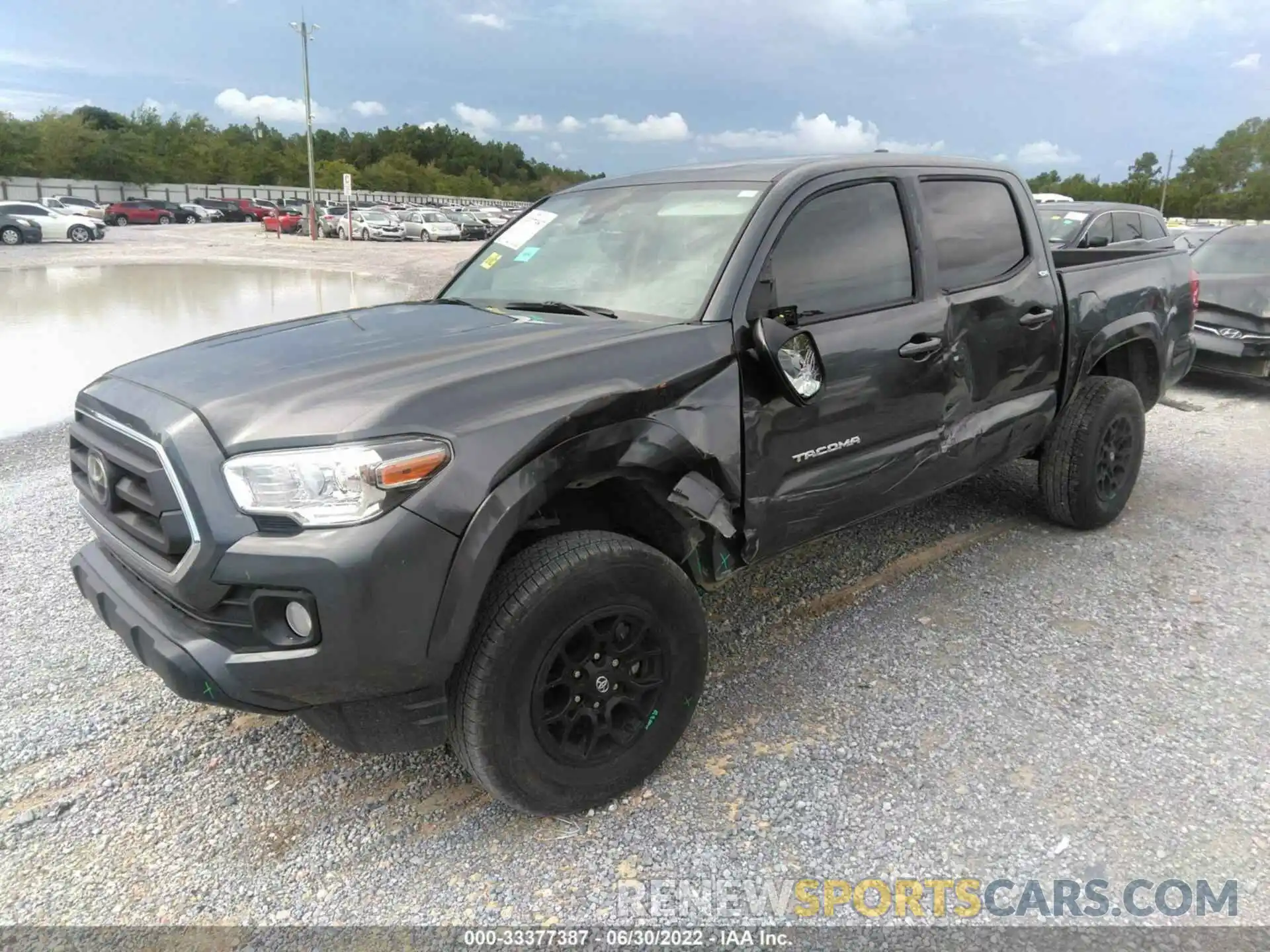 2 Photograph of a damaged car 3TMCZ5AN9NM453791 TOYOTA TACOMA 4WD 2022