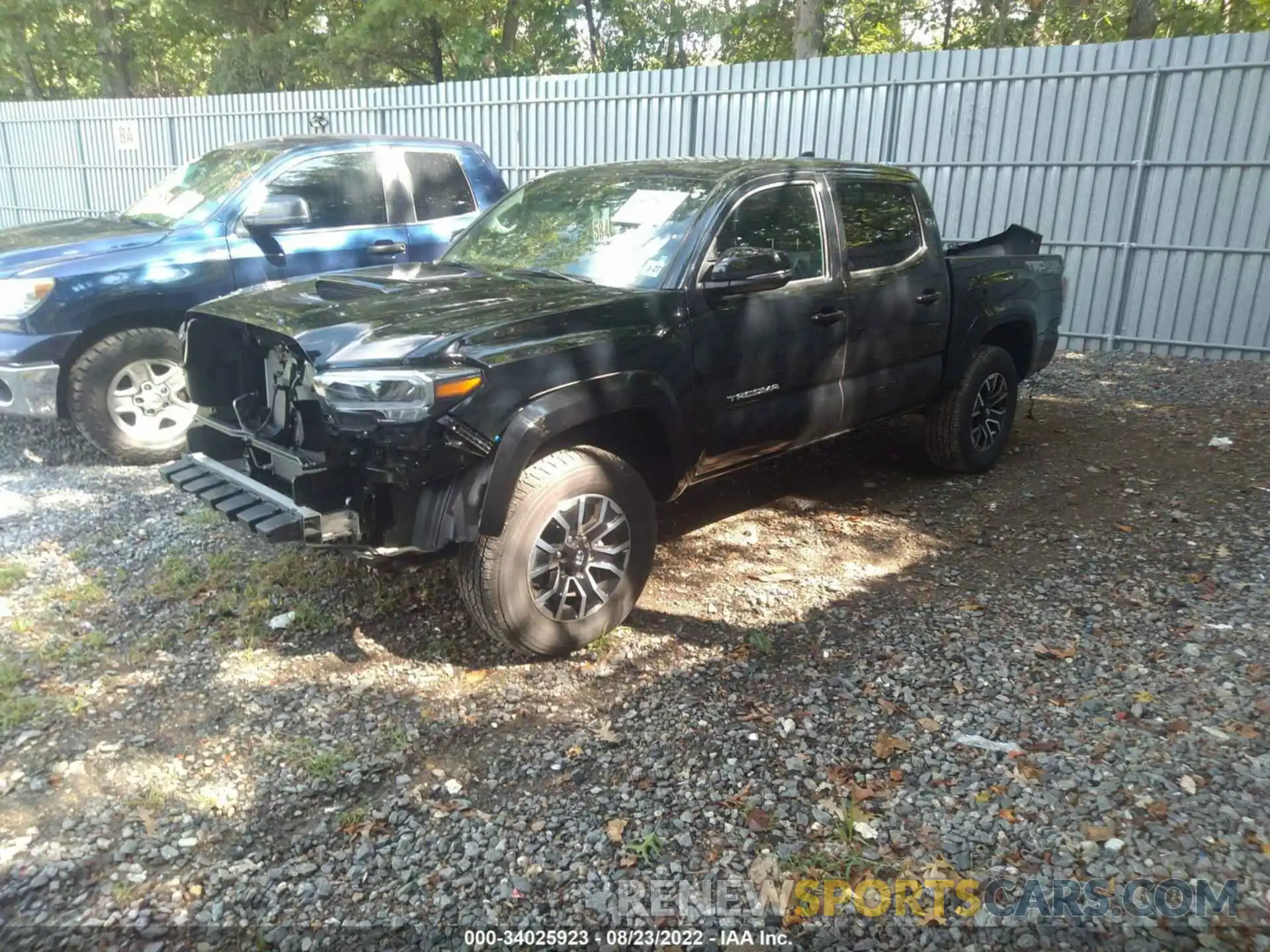 2 Photograph of a damaged car 3TMCZ5AN9NM487259 TOYOTA TACOMA 4WD 2022