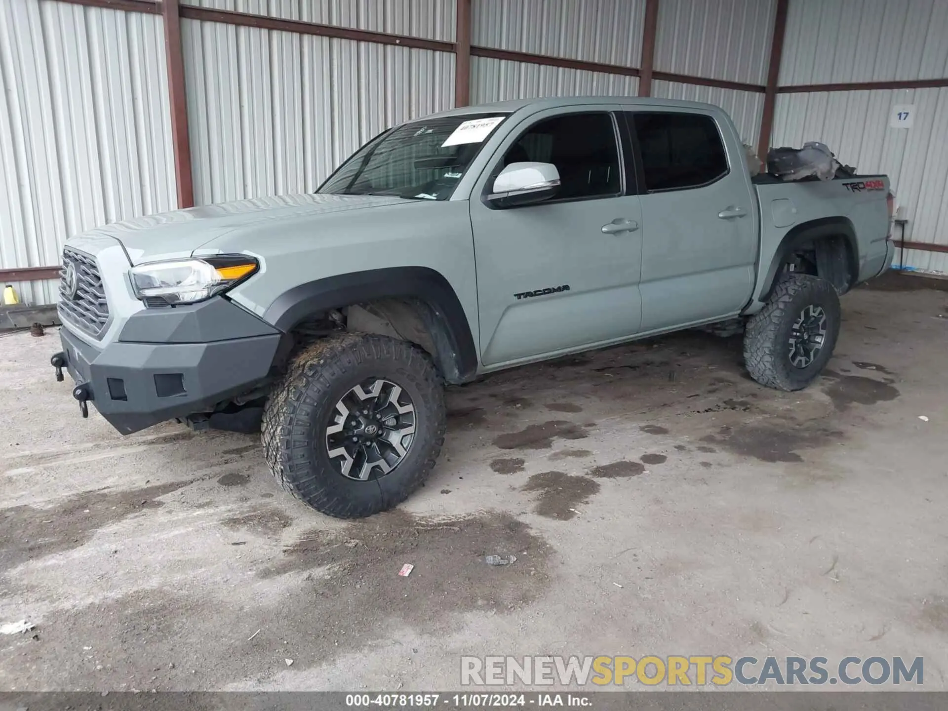 2 Photograph of a damaged car 3TMCZ5AN9NM503010 TOYOTA TACOMA 4WD 2022