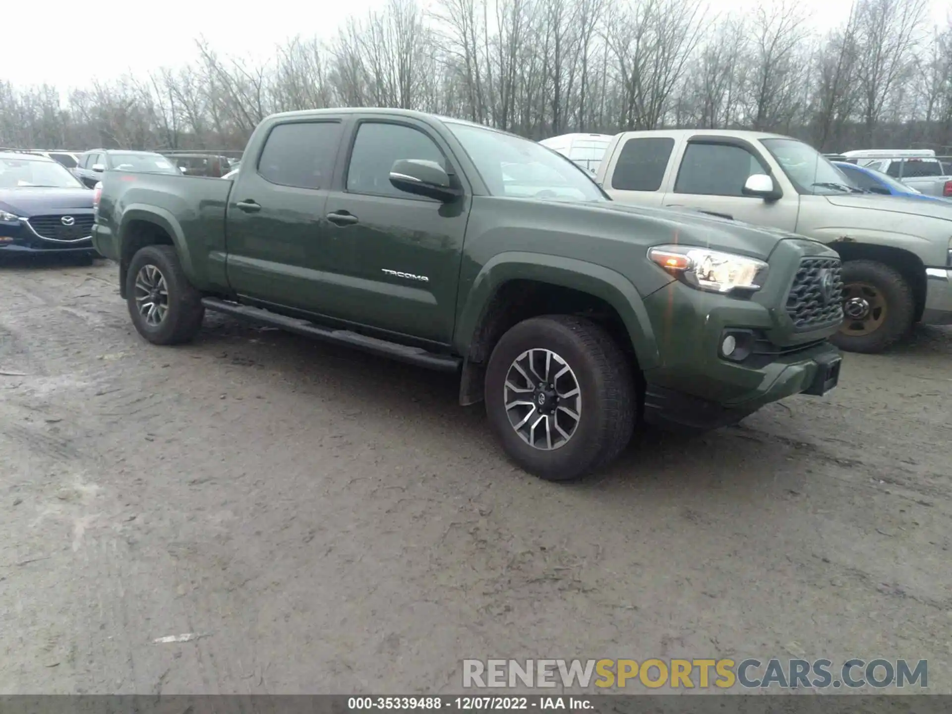 1 Photograph of a damaged car 3TMDZ5BN0NM129793 TOYOTA TACOMA 4WD 2022