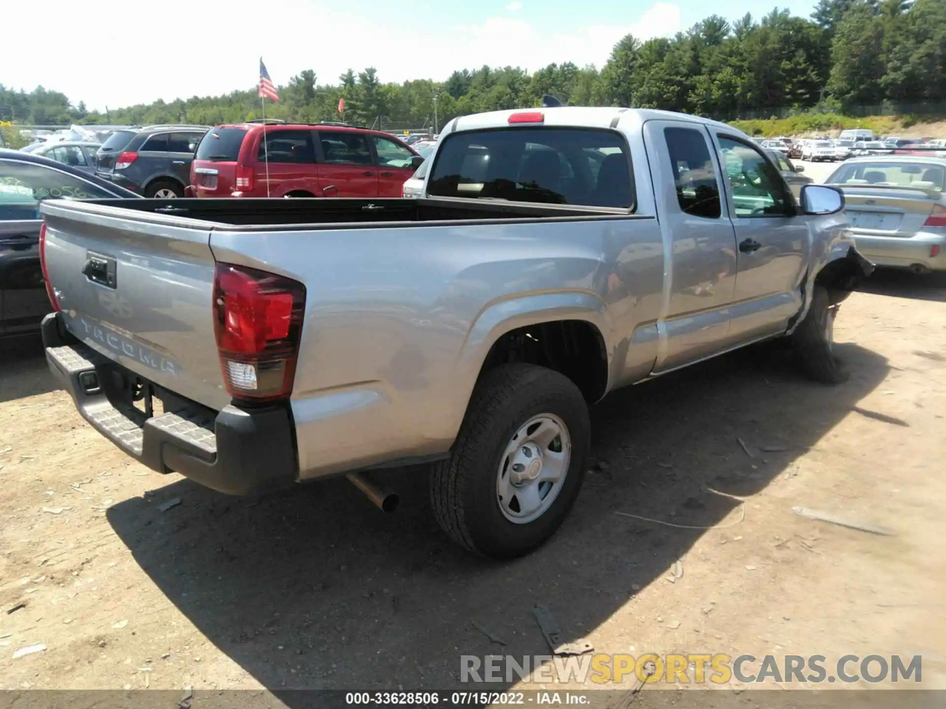 4 Photograph of a damaged car 3TYSX5EN5NT012756 TOYOTA TACOMA 4WD 2022