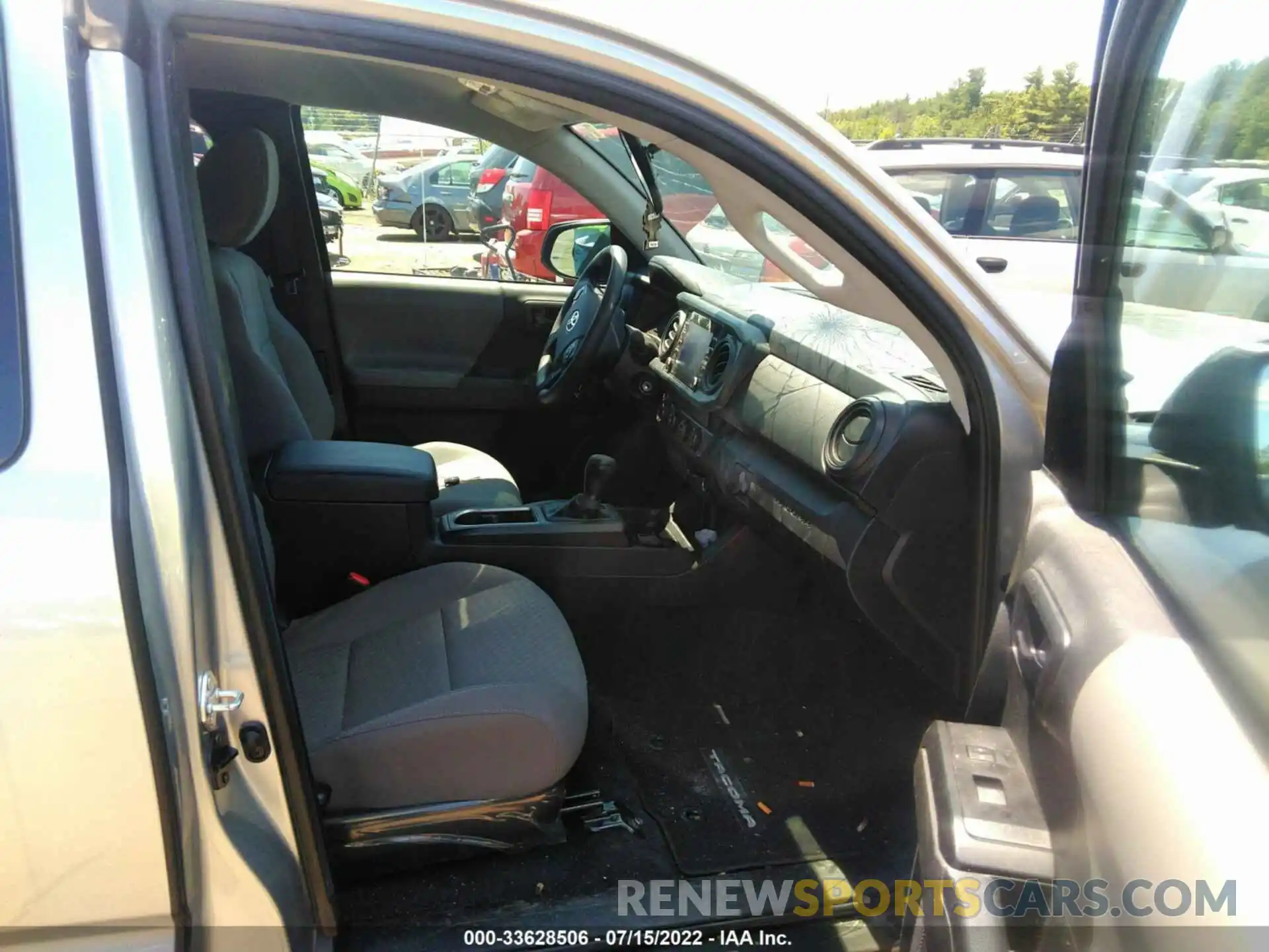 5 Photograph of a damaged car 3TYSX5EN5NT012756 TOYOTA TACOMA 4WD 2022