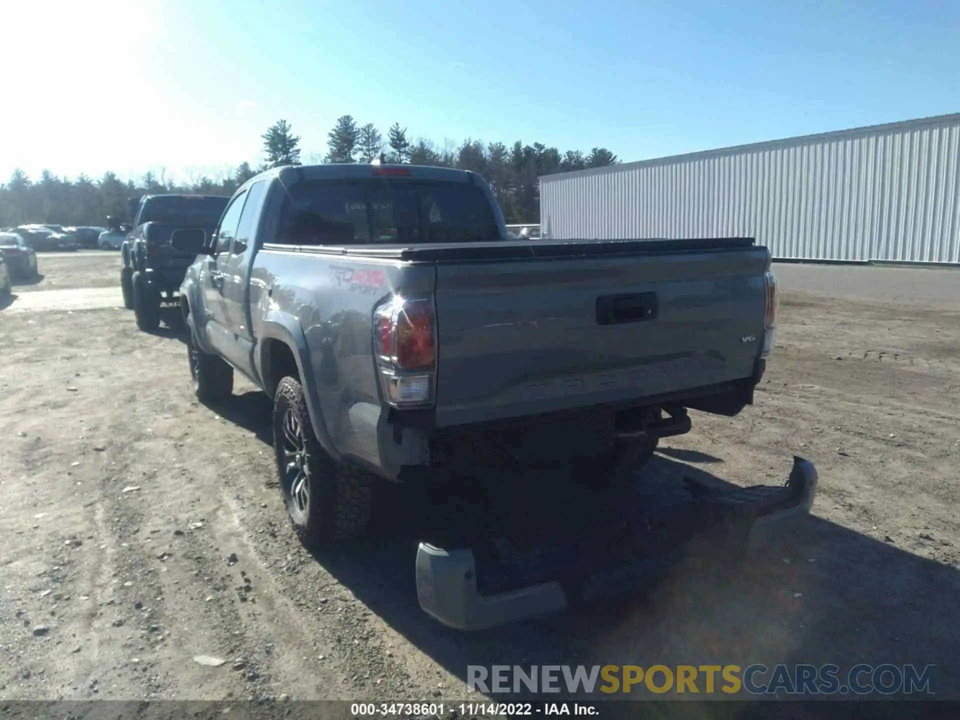 6 Photograph of a damaged car 3TYSZ5AN5NT094651 TOYOTA TACOMA 4WD 2022