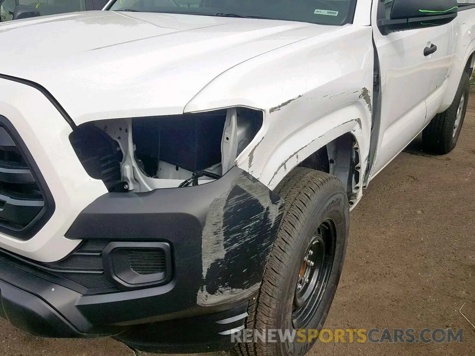 9 Photograph of a damaged car 5TFRX5GN2KX143379 TOYOTA TACOMA ACC 2019