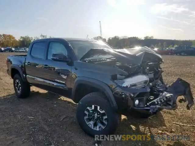 1 Photograph of a damaged car 5TFCZ5AN3KX196567 TOYOTA TACOMA DOU 2019