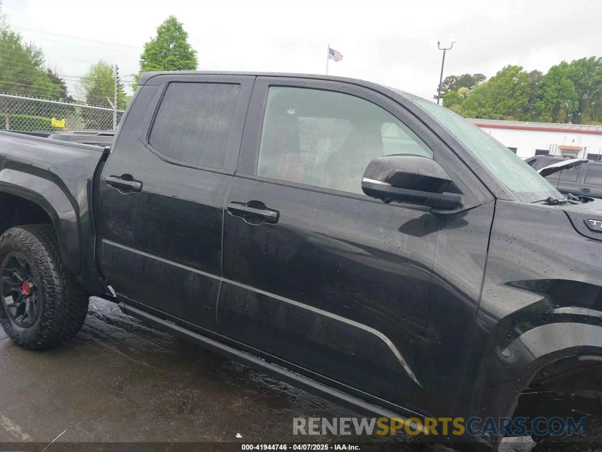 14 Photograph of a damaged car 3TYLC5LN2RT000413 TOYOTA TACOMA HYBRID 2024