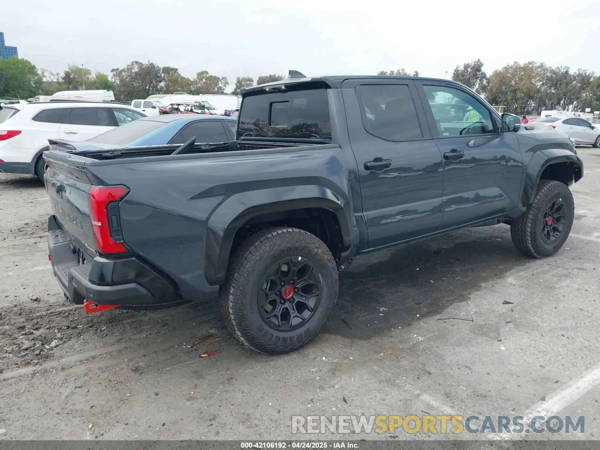 4 Photograph of a damaged car 3TYLC5LN1ST020786 TOYOTA TACOMA HYBRID 2025