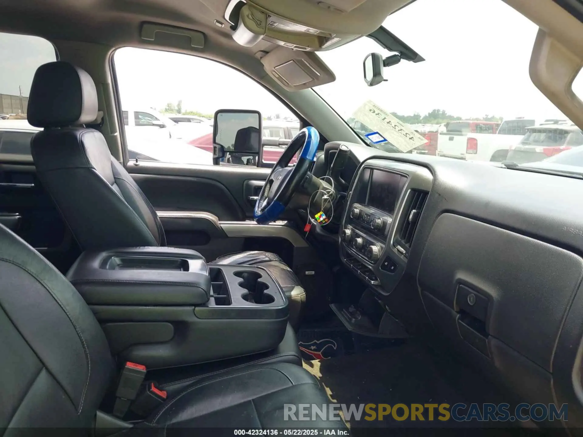 5 Photograph of a damaged car 3TYLC5LN7ST015768 TOYOTA TACOMA HYBRID 2025