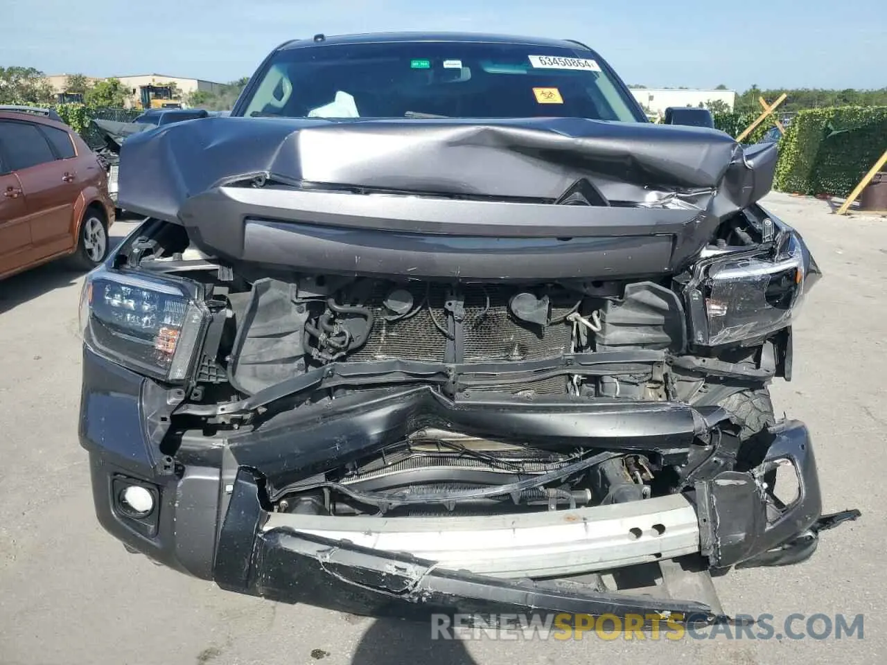 5 Photograph of a damaged car 5TFGY5F10FX183274 TOYOTA TUNDRA 2015