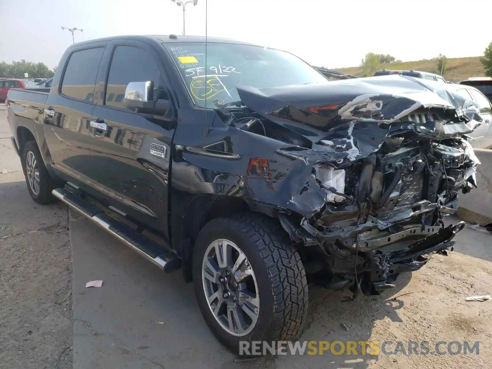 1 Photograph of a damaged car 5TFAY5F10KX815058 TOYOTA TUNDRA 2019