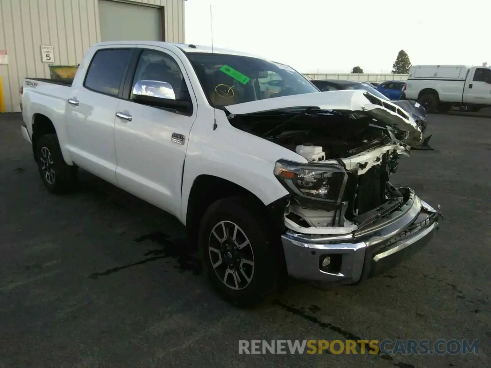 1 Photograph of a damaged car 5TFAY5F11KX823492 TOYOTA TUNDRA 2019