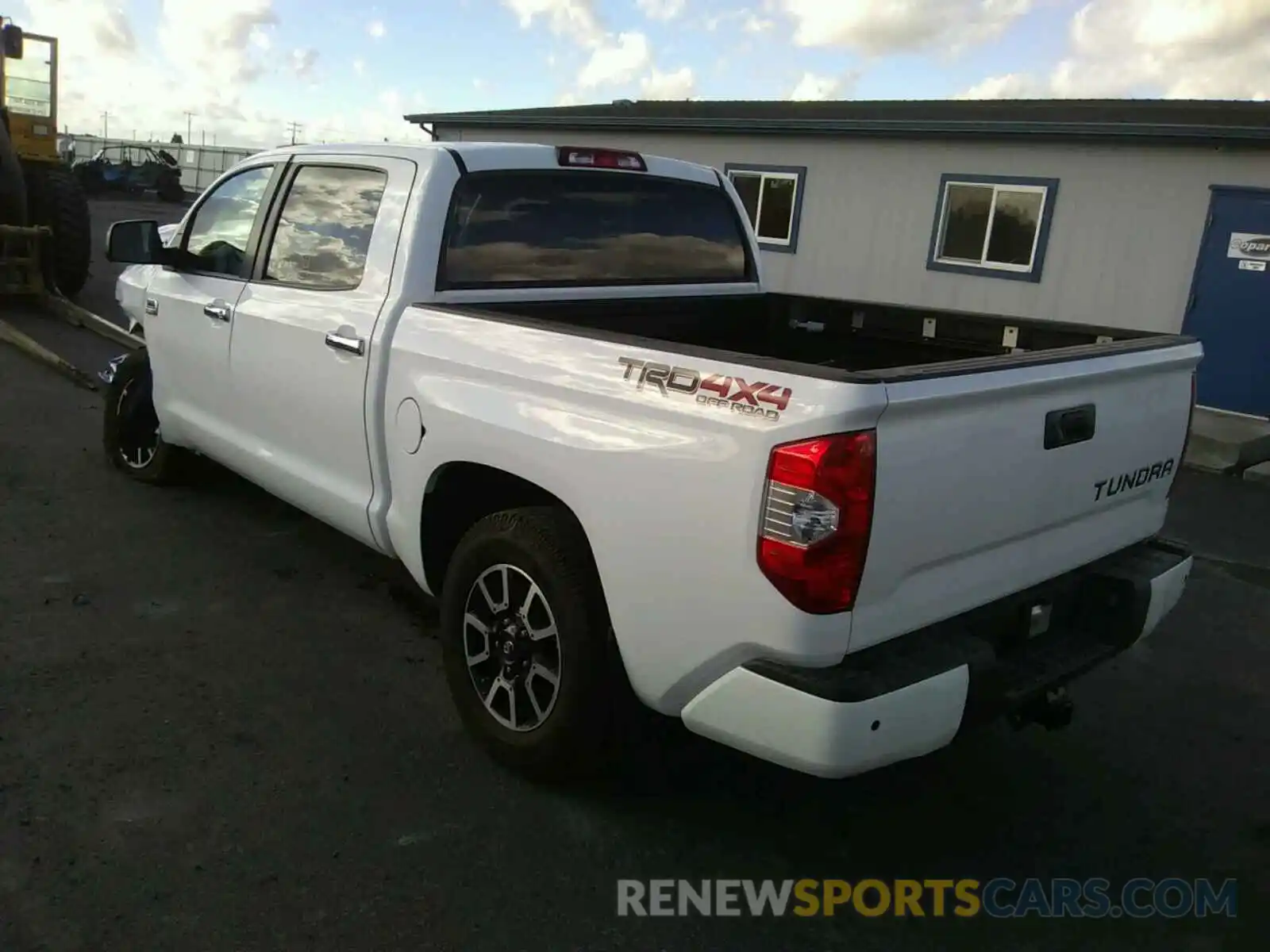 3 Photograph of a damaged car 5TFAY5F11KX823492 TOYOTA TUNDRA 2019