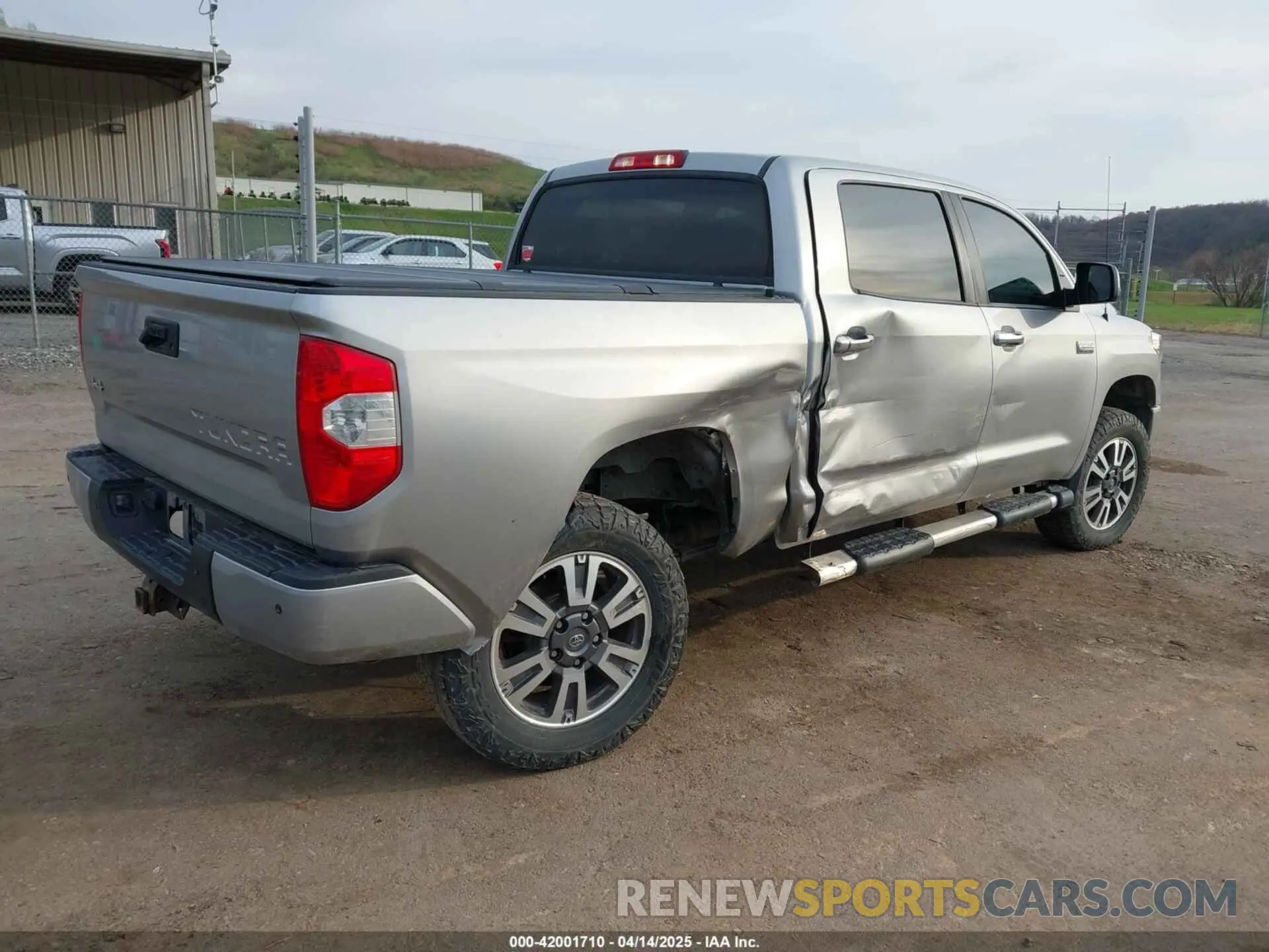 4 Photograph of a damaged car 5TFAY5F11KX848702 TOYOTA TUNDRA 2019