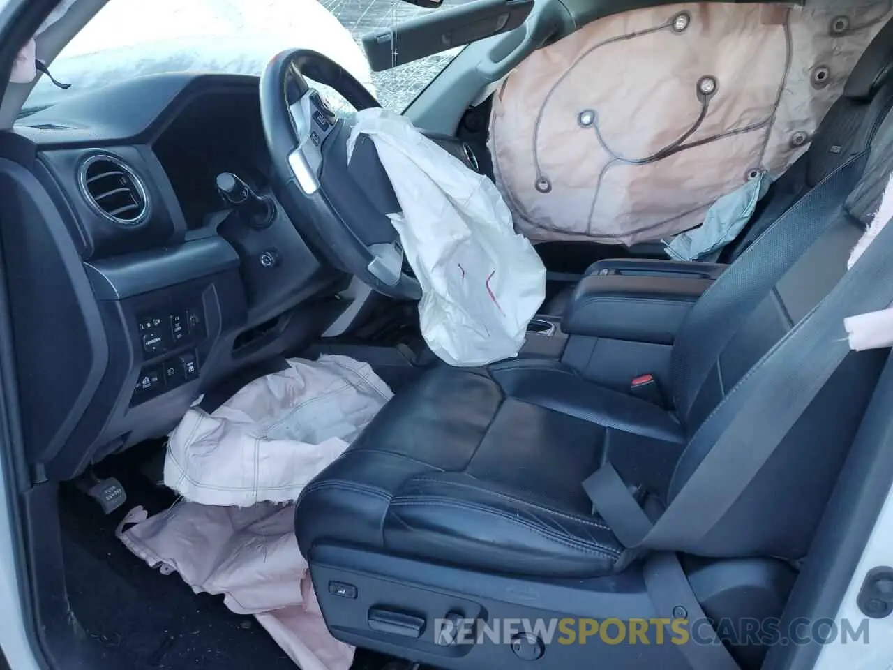 7 Photograph of a damaged car 5TFAY5F12KX828829 TOYOTA TUNDRA 2019
