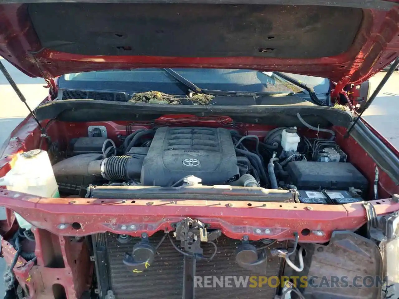 7 Photograph of a damaged car 5TFAY5F13KX779723 TOYOTA TUNDRA 2019