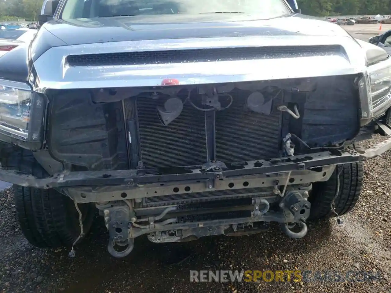 9 Photograph of a damaged car 5TFAY5F13KX838799 TOYOTA TUNDRA 2019