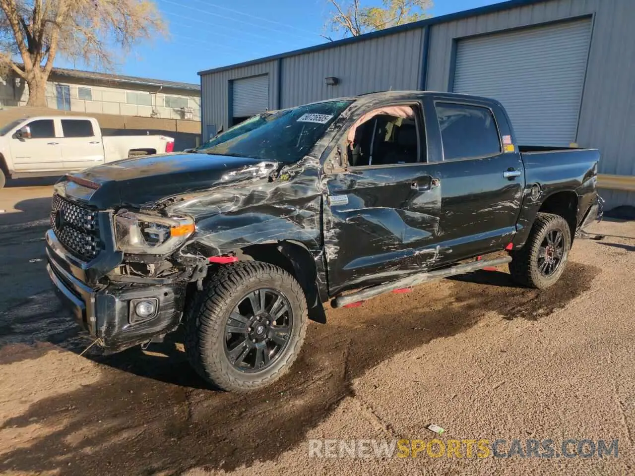 1 Photograph of a damaged car 5TFAY5F14KX780797 TOYOTA TUNDRA 2019