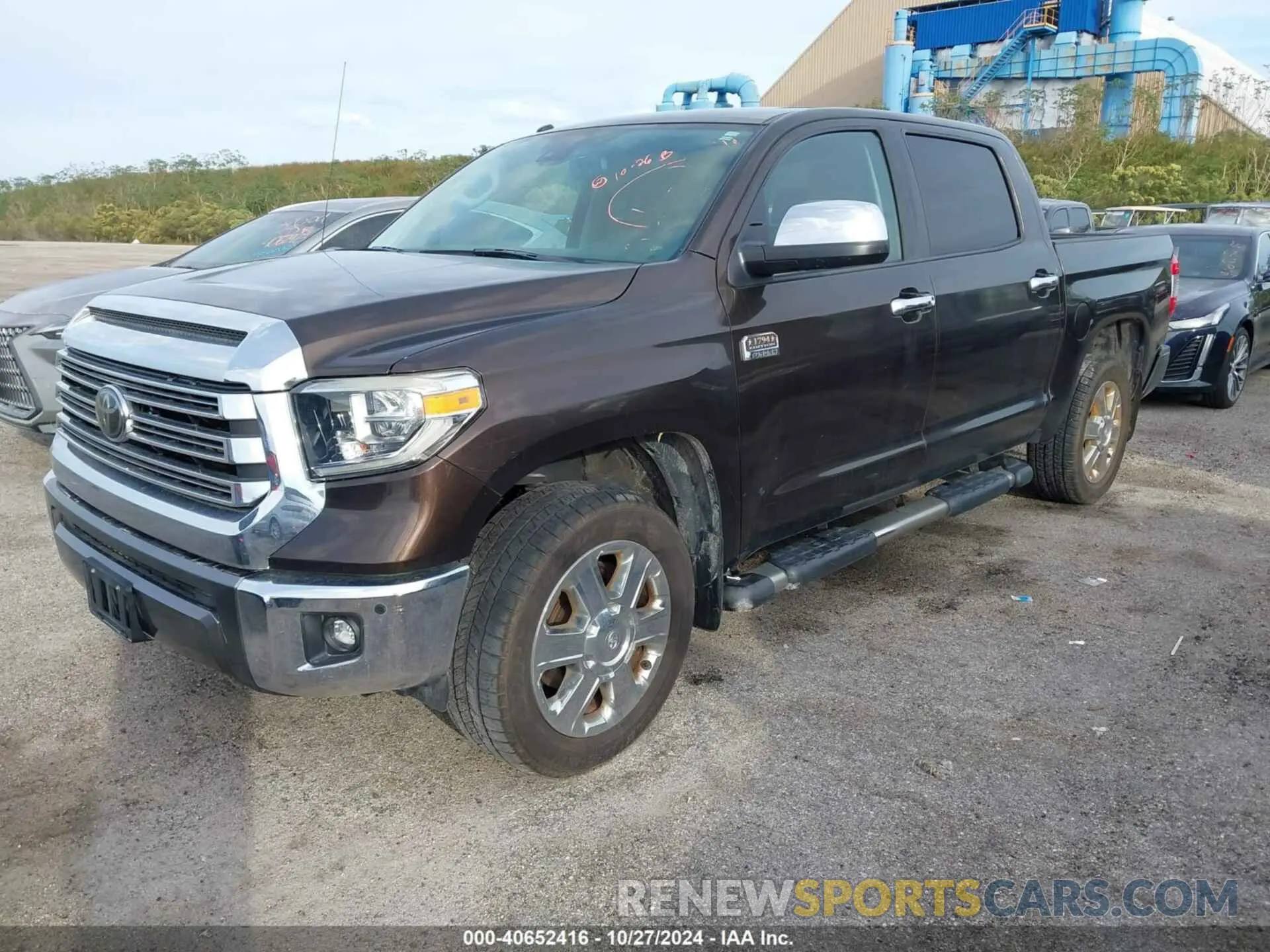 2 Photograph of a damaged car 5TFAY5F15KX780386 TOYOTA TUNDRA 2019
