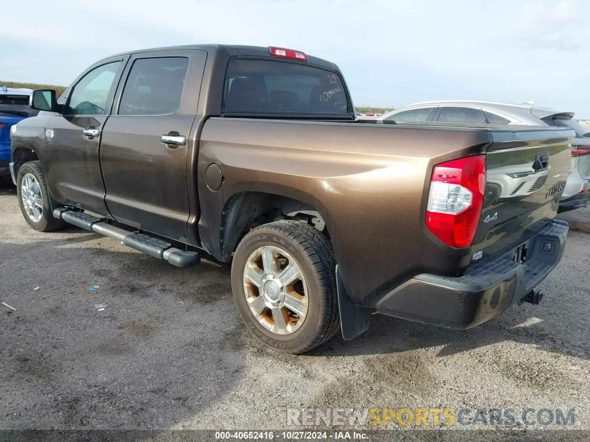 3 Photograph of a damaged car 5TFAY5F15KX780386 TOYOTA TUNDRA 2019