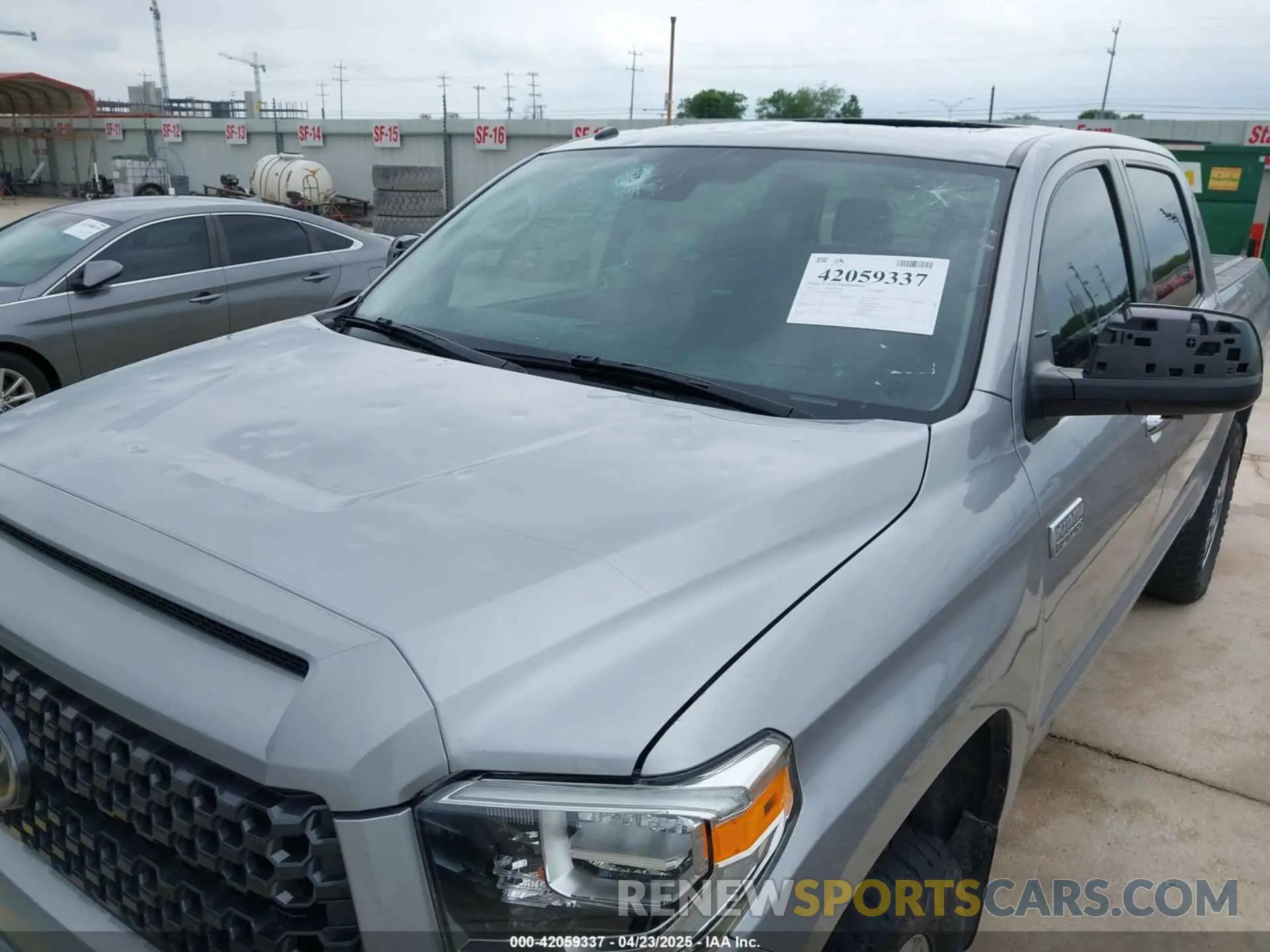 6 Photograph of a damaged car 5TFAY5F16KX795902 TOYOTA TUNDRA 2019